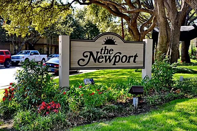 Condominium For Rent in Dallas County , 5909 Birchbrook Drive 233, Dallas, Texas 75206, 2 Bedroom, 2 Bathroom, Garage spaces, 1,124 Sqft, built in 1970, mls#21291904, Real Estate Agent in Dallas, Homes For Rent in Dallas county, Homes For Rent in Dallas, Realtor in Dallas Texas, Real Estate Brokerage Independent Realty Texas, Luminita Cordes Realtor