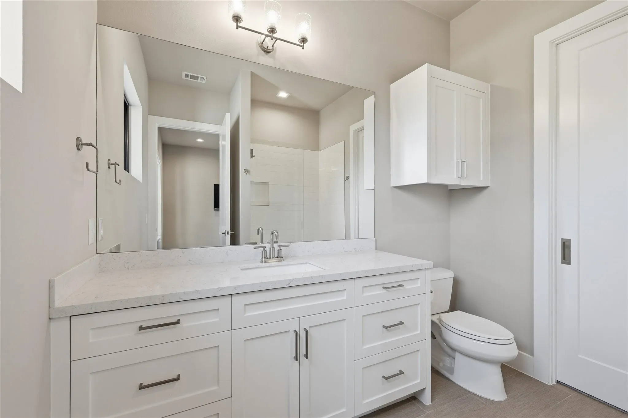 Single Family Residence For Sale in Tarrant County , 608 Shelton Drive, Colleyville, Texas 76034, 6 Bedroom, 7 Bathroom, 5 Garage spaces, 5,789 Sqft, built in 2021, mls#21290362, Real Estate Agent in Colleyville, Homes For Sale in Tarrant county, Homes For Sale in Colleyville, Realtor in Colleyville Texas, Real Estate Brokerage Independent Realty Texas, Luminita Cordes Realtor