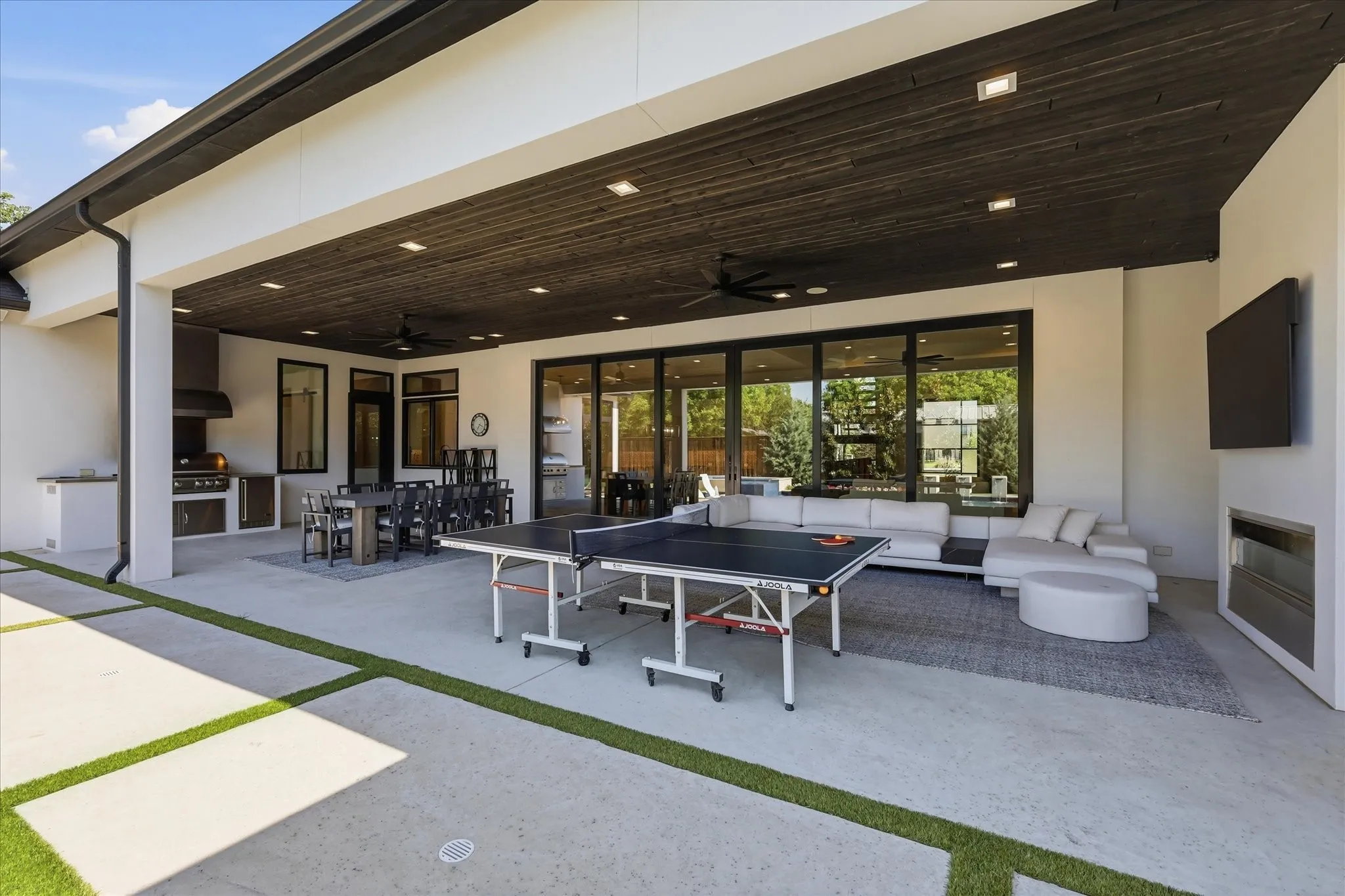 Single Family Residence For Sale in Tarrant County , 608 Shelton Drive, Colleyville, Texas 76034, 6 Bedroom, 7 Bathroom, 5 Garage spaces, 5,789 Sqft, built in 2021, mls#21290362, Real Estate Agent in Colleyville, Homes For Sale in Tarrant county, Homes For Sale in Colleyville, Realtor in Colleyville Texas, Real Estate Brokerage Independent Realty Texas, Luminita Cordes Realtor