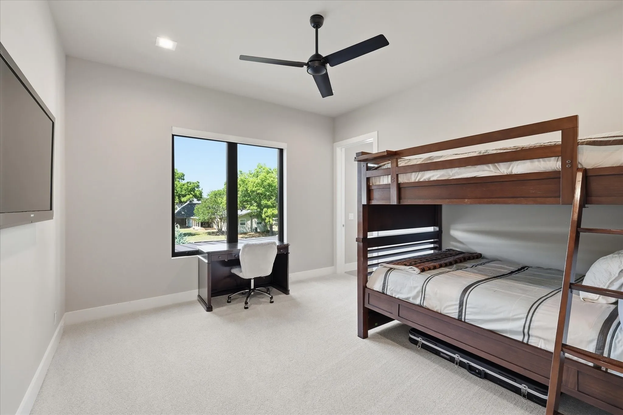 Single Family Residence For Sale in Tarrant County , 608 Shelton Drive, Colleyville, Texas 76034, 6 Bedroom, 7 Bathroom, 5 Garage spaces, 5,789 Sqft, built in 2021, mls#21290362, Real Estate Agent in Colleyville, Homes For Sale in Tarrant county, Homes For Sale in Colleyville, Realtor in Colleyville Texas, Real Estate Brokerage Independent Realty Texas, Luminita Cordes Realtor