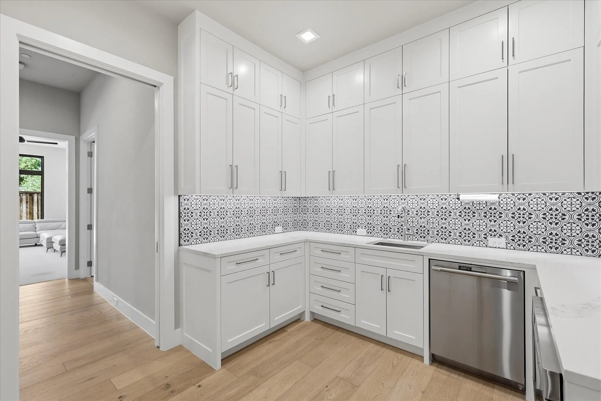 Single Family Residence For Sale in Tarrant County , 608 Shelton Drive, Colleyville, Texas 76034, 6 Bedroom, 7 Bathroom, 5 Garage spaces, 5,789 Sqft, built in 2021, mls#21290362, Real Estate Agent in Colleyville, Homes For Sale in Tarrant county, Homes For Sale in Colleyville, Realtor in Colleyville Texas, Real Estate Brokerage Independent Realty Texas, Luminita Cordes Realtor