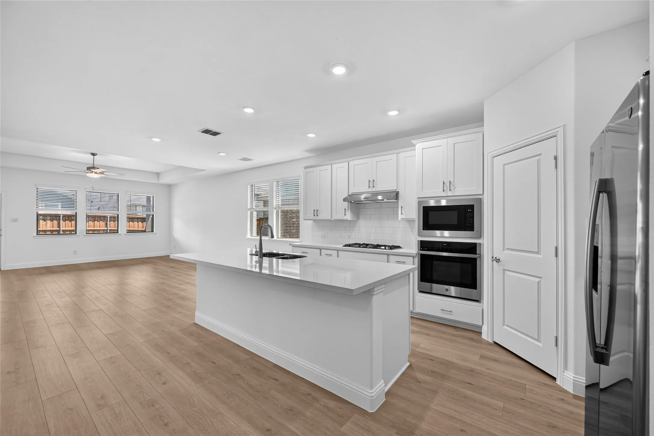 1452 Zapateado Way ~ Ready Now!