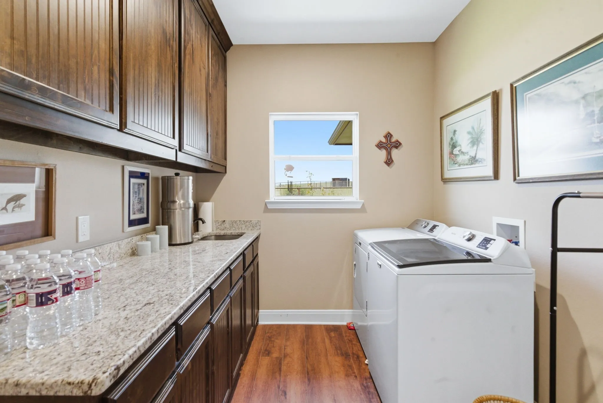 Single Family Residence For Sale in Parker County , 3020 Jolene Court, Springtown, Texas 76082, 4 Bedroom, 3 Bathroom, 2 Garage spaces, 2,777 Sqft, built in 2021, mls#21291417, Real Estate Agent in Springtown, Homes For Sale in Parker county, Homes For Sale in Springtown, Realtor in Springtown Texas, Real Estate Brokerage Independent Realty Texas, Luminita Cordes Realtor