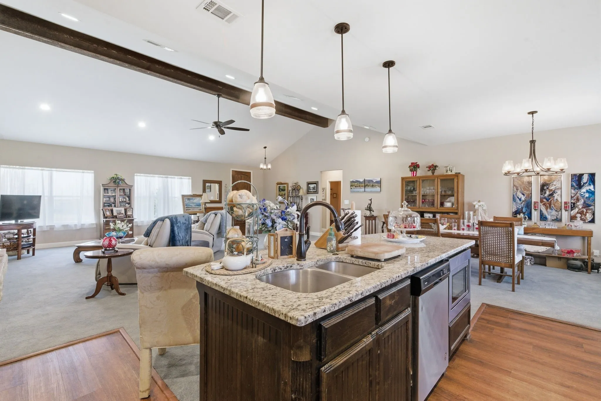 Single Family Residence For Sale in Parker County , 3020 Jolene Court, Springtown, Texas 76082, 4 Bedroom, 3 Bathroom, 2 Garage spaces, 2,777 Sqft, built in 2021, mls#21291417, Real Estate Agent in Springtown, Homes For Sale in Parker county, Homes For Sale in Springtown, Realtor in Springtown Texas, Real Estate Brokerage Independent Realty Texas, Luminita Cordes Realtor