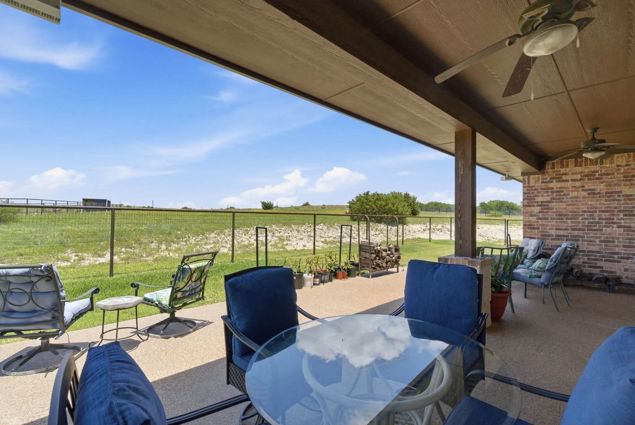 Single Family Residence For Sale in Parker County , 3020 Jolene Court, Springtown, Texas 76082, 4 Bedroom, 3 Bathroom, 2 Garage spaces, 2,777 Sqft, built in 2021, mls#21291417, Real Estate Agent in Springtown, Homes For Sale in Parker county, Homes For Sale in Springtown, Realtor in Springtown Texas, Real Estate Brokerage Independent Realty Texas, Luminita Cordes Realtor