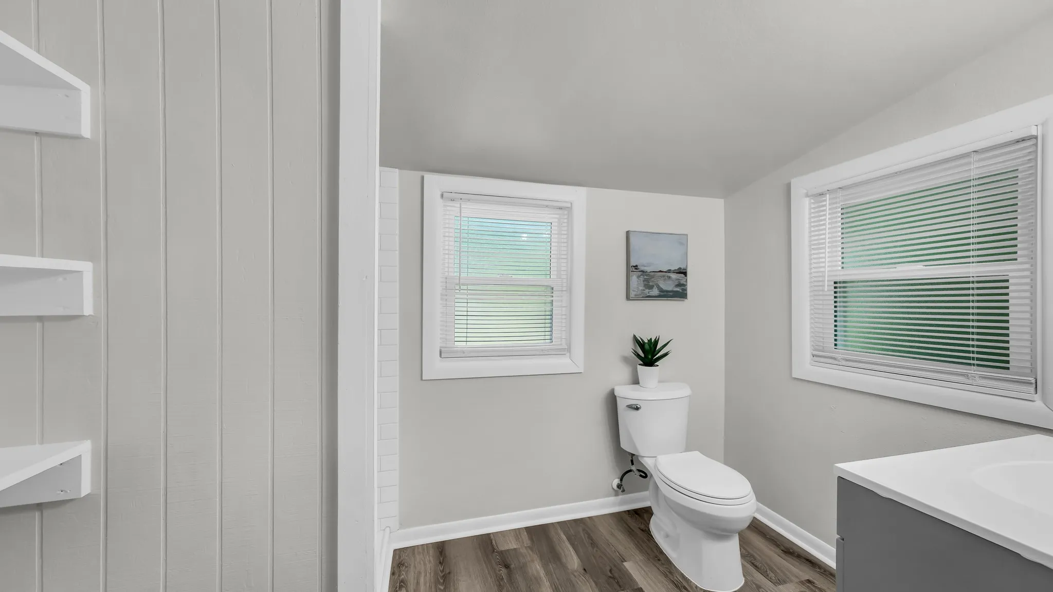 Single Family Residence For Sale in Parker County , 1220 N Rusk Street, Weatherford, Texas 76086, 2 Bedroom, 2 Bathroom, Garage spaces, 888 Sqft, built in 1955, mls#21283907, Real Estate Agent in Weatherford, Homes For Sale in Parker county, Homes For Sale in Weatherford, Realtor in Weatherford Texas, Real Estate Brokerage Independent Realty Texas, Luminita Cordes Realtor