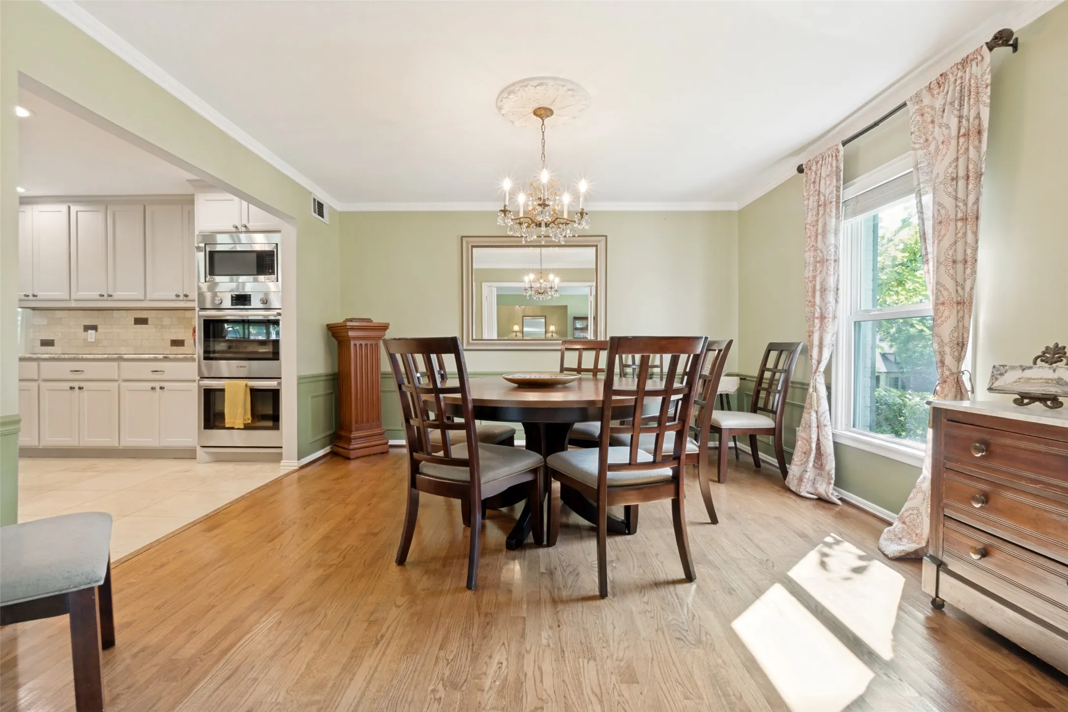 bright and sunny large dining area
