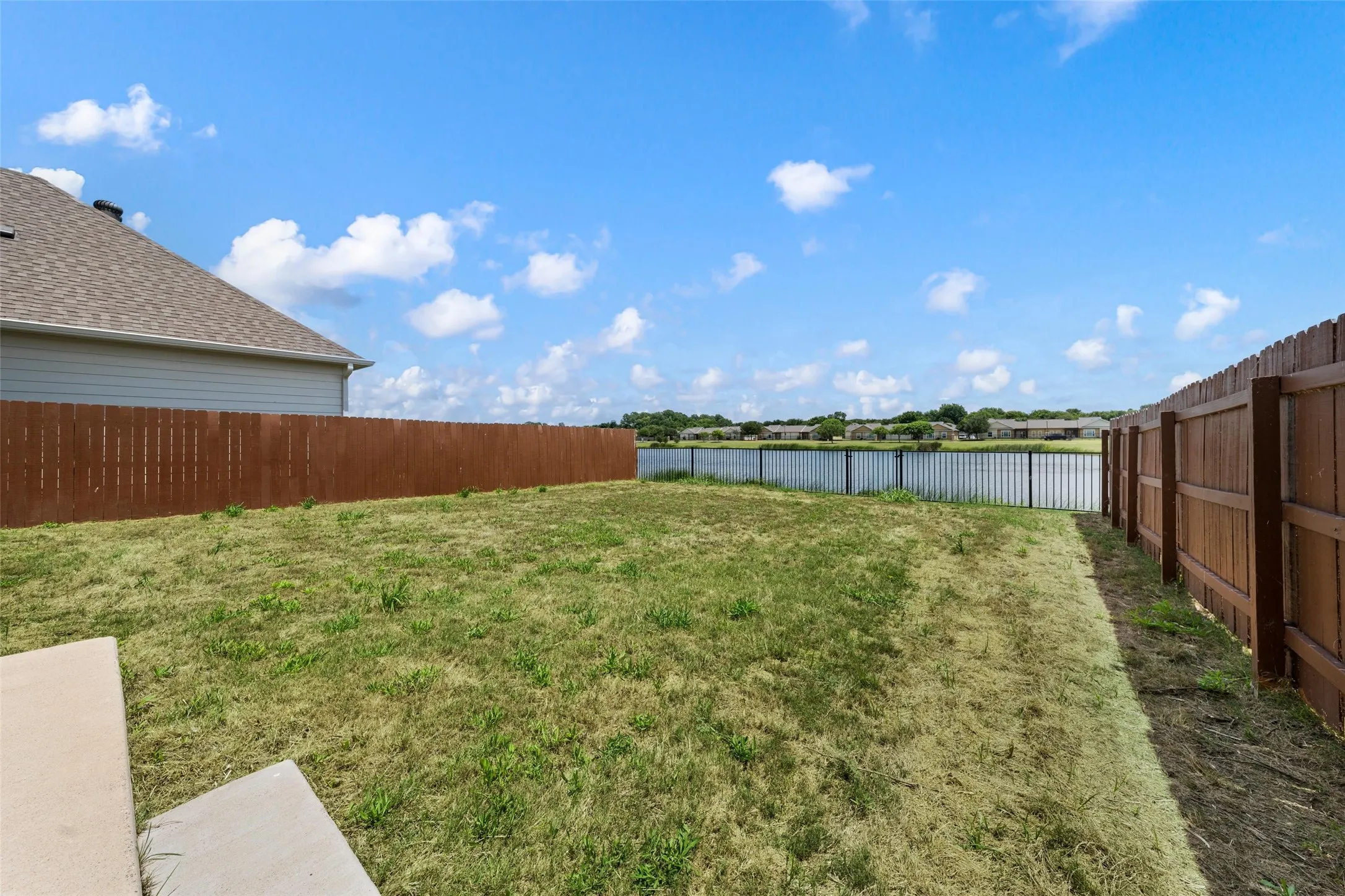 Single Family Residence For Sale in Mc Lennan County , 1520 Elise Avenue, Waco, Texas 76706, 4 Bedroom, 3 Bathroom, 2 Garage spaces, 2,034 Sqft, built in 2023, mls#21291943, Real Estate Agent in Waco, Homes For Sale in Mc Lennan county, Homes For Sale in Waco, Realtor in Waco Texas, Real Estate Brokerage Independent Realty Texas, Luminita Cordes Realtor