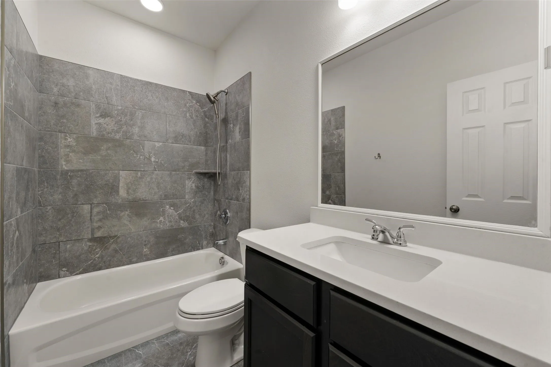 Single Family Residence For Sale in Mc Lennan County , 1520 Elise Avenue, Waco, Texas 76706, 4 Bedroom, 3 Bathroom, 2 Garage spaces, 2,034 Sqft, built in 2023, mls#21291943, Real Estate Agent in Waco, Homes For Sale in Mc Lennan county, Homes For Sale in Waco, Realtor in Waco Texas, Real Estate Brokerage Independent Realty Texas, Luminita Cordes Realtor