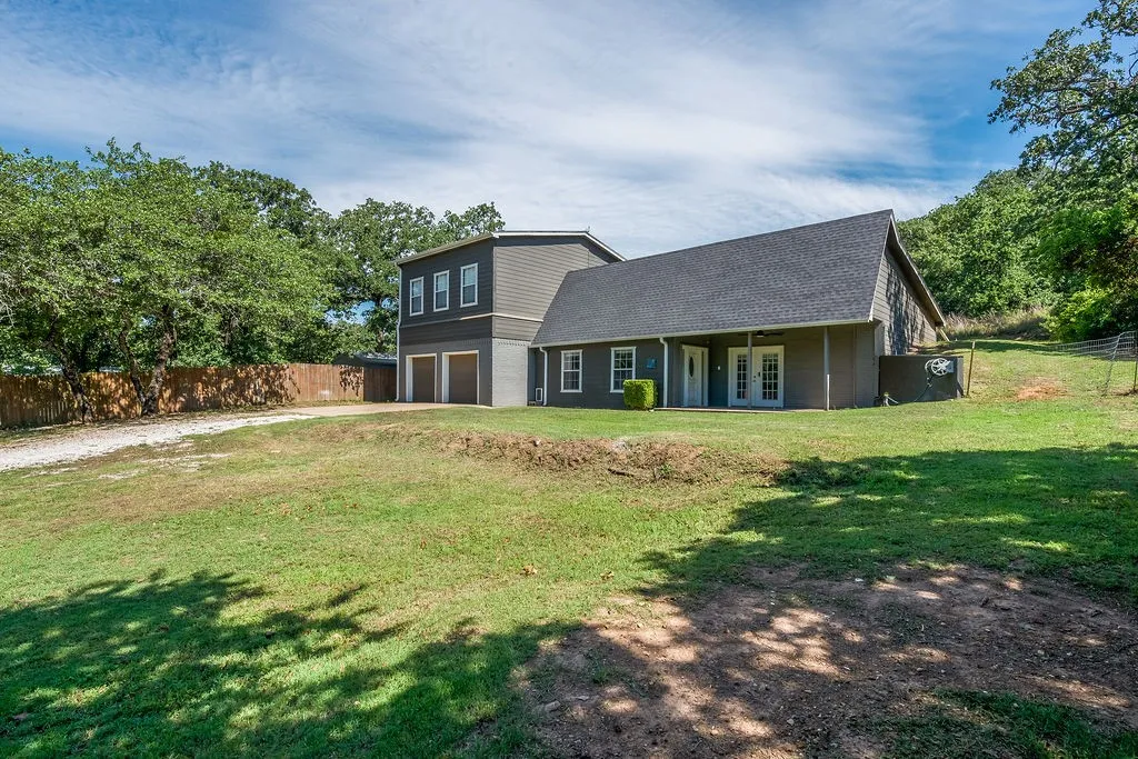 1416 Apache Court Joshua, TX  76058