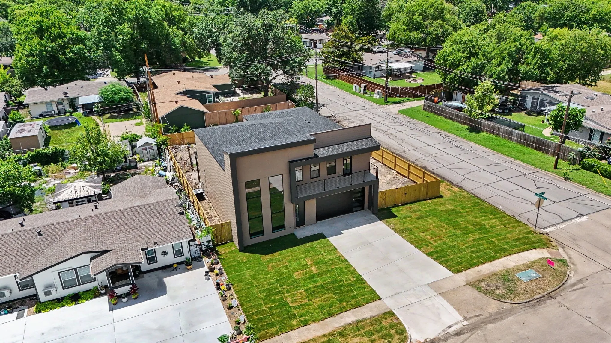 Single Family Residence For Sale in Dallas County , 2506 Gross Road, Dallas, Texas 75228, 5 Bedroom, 4 Bathroom, 2 Garage spaces, 2,900 Sqft, built in 2026, mls#21290998, Real Estate Agent in Dallas, Homes For Sale in Dallas county, Homes For Sale in Dallas, Realtor in Dallas Texas, Real Estate Brokerage Independent Realty Texas, Luminita Cordes Realtor