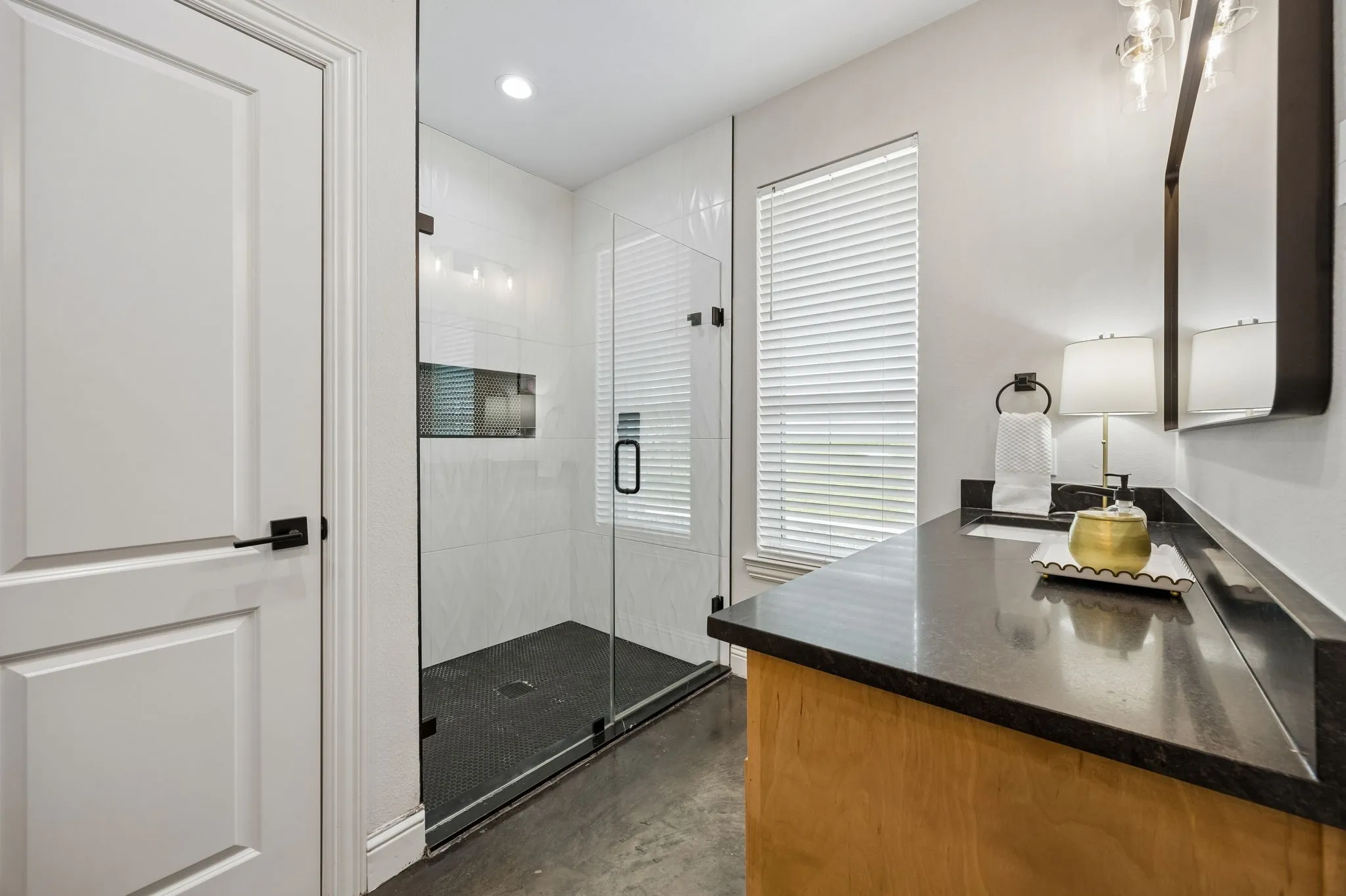 Single Family Residence For Sale in Collin County , 9224 County Road 592, Nevada, Texas 75173, 4 Bedroom, 2 Bathroom, 3 Garage spaces, 3,354 Sqft, built in 2023, mls#21286720, Real Estate Agent in Nevada, Homes For Sale in Collin county, Homes For Sale in Nevada, Realtor in Nevada Texas, Real Estate Brokerage Independent Realty Texas, Luminita Cordes Realtor