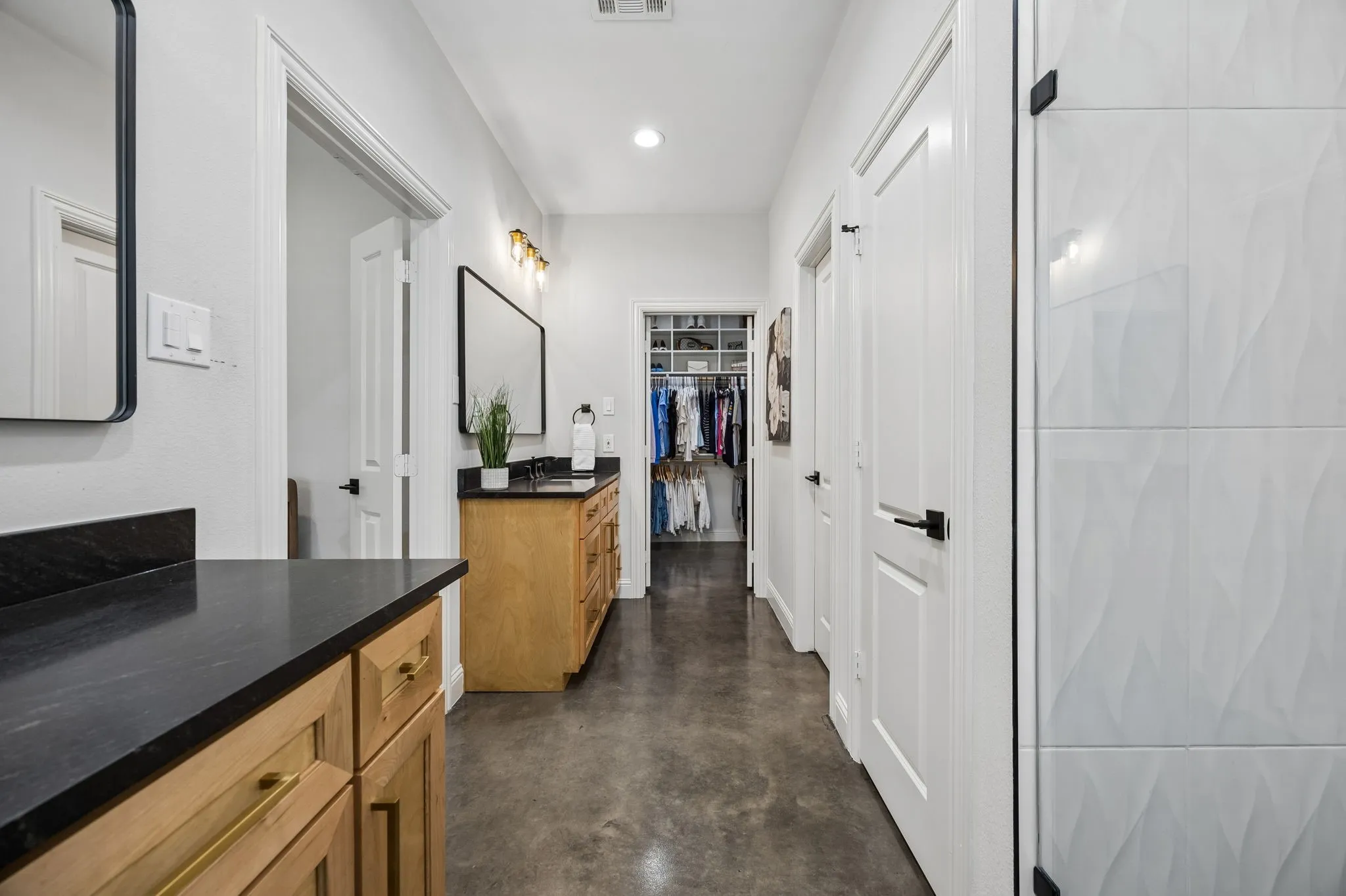 Single Family Residence For Sale in Collin County , 9224 County Road 592, Nevada, Texas 75173, 4 Bedroom, 2 Bathroom, 3 Garage spaces, 3,354 Sqft, built in 2023, mls#21286720, Real Estate Agent in Nevada, Homes For Sale in Collin county, Homes For Sale in Nevada, Realtor in Nevada Texas, Real Estate Brokerage Independent Realty Texas, Luminita Cordes Realtor
