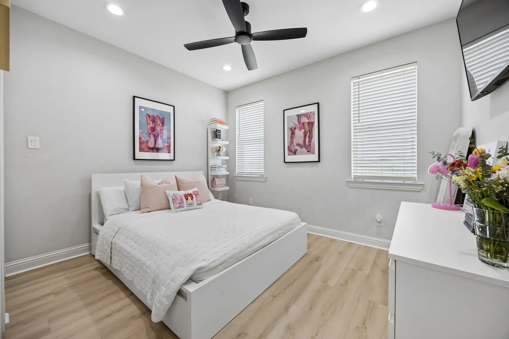 Single Family Residence For Sale in Collin County , 9224 County Road 592, Nevada, Texas 75173, 4 Bedroom, 2 Bathroom, 3 Garage spaces, 3,354 Sqft, built in 2023, mls#21286720, Real Estate Agent in Nevada, Homes For Sale in Collin county, Homes For Sale in Nevada, Realtor in Nevada Texas, Real Estate Brokerage Independent Realty Texas, Luminita Cordes Realtor