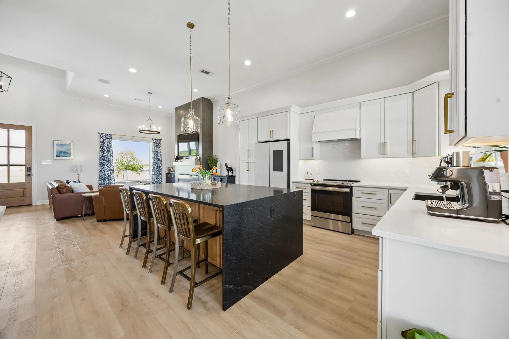 Single Family Residence For Sale in Collin County , 9224 County Road 592, Nevada, Texas 75173, 4 Bedroom, 2 Bathroom, 3 Garage spaces, 3,354 Sqft, built in 2023, mls#21286720, Real Estate Agent in Nevada, Homes For Sale in Collin county, Homes For Sale in Nevada, Realtor in Nevada Texas, Real Estate Brokerage Independent Realty Texas, Luminita Cordes Realtor