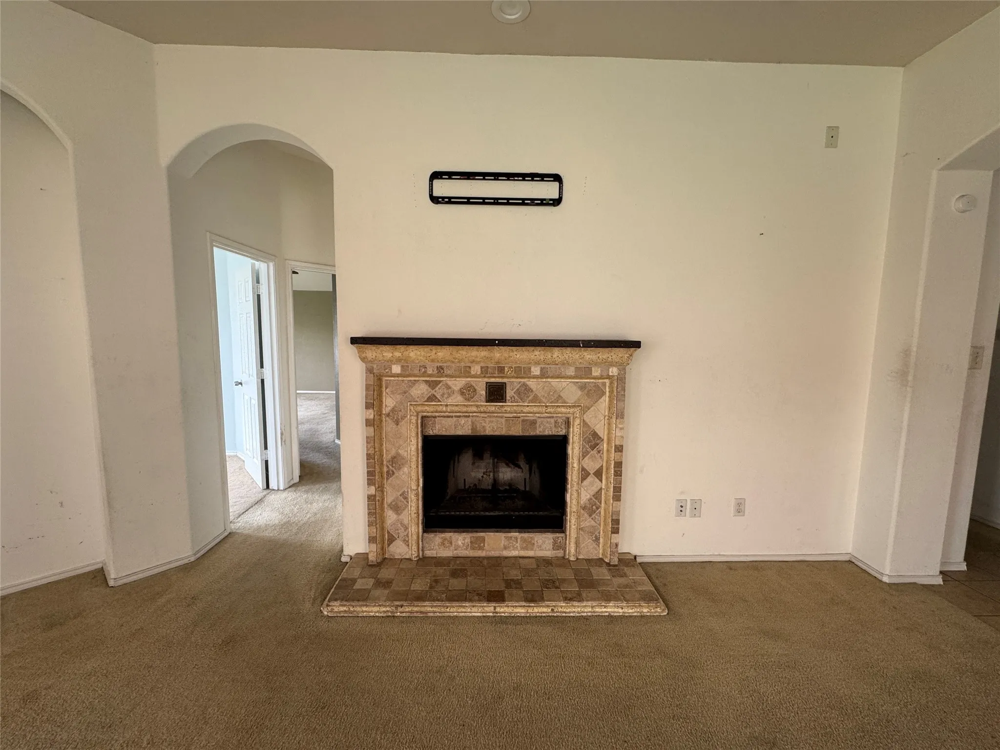 Single Family Residence For Sale in Collin County , 2033 Meadow Park Drive, Princeton, Texas 75407, 4 Bedroom, 2 Bathroom, 2 Garage spaces, 2,031 Sqft, built in 2005, mls#21290260, Real Estate Agent in Princeton, Homes For Sale in Collin county, Homes For Sale in Princeton, Realtor in Princeton Texas, Real Estate Brokerage Independent Realty Texas, Luminita Cordes Realtor
