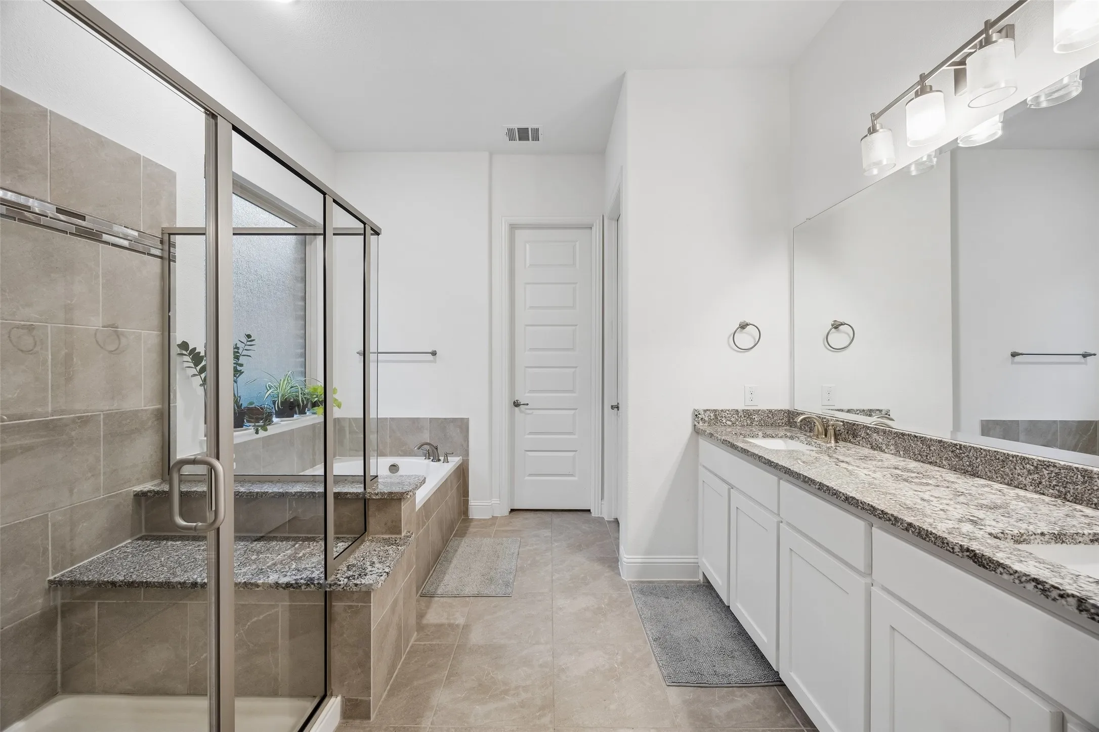 Single Family Residence For Sale in Dallas County , 7507 Coronado Drive, Rowlett, Texas 75088, 2 Bedroom, 3 Bathroom, 2 Garage spaces, 2,000 Sqft, built in 2019, mls#21290891, Real Estate Agent in Rowlett, Homes For Sale in Dallas county, Homes For Sale in Rowlett, Realtor in Rowlett Texas, Real Estate Brokerage Independent Realty Texas, Luminita Cordes Realtor