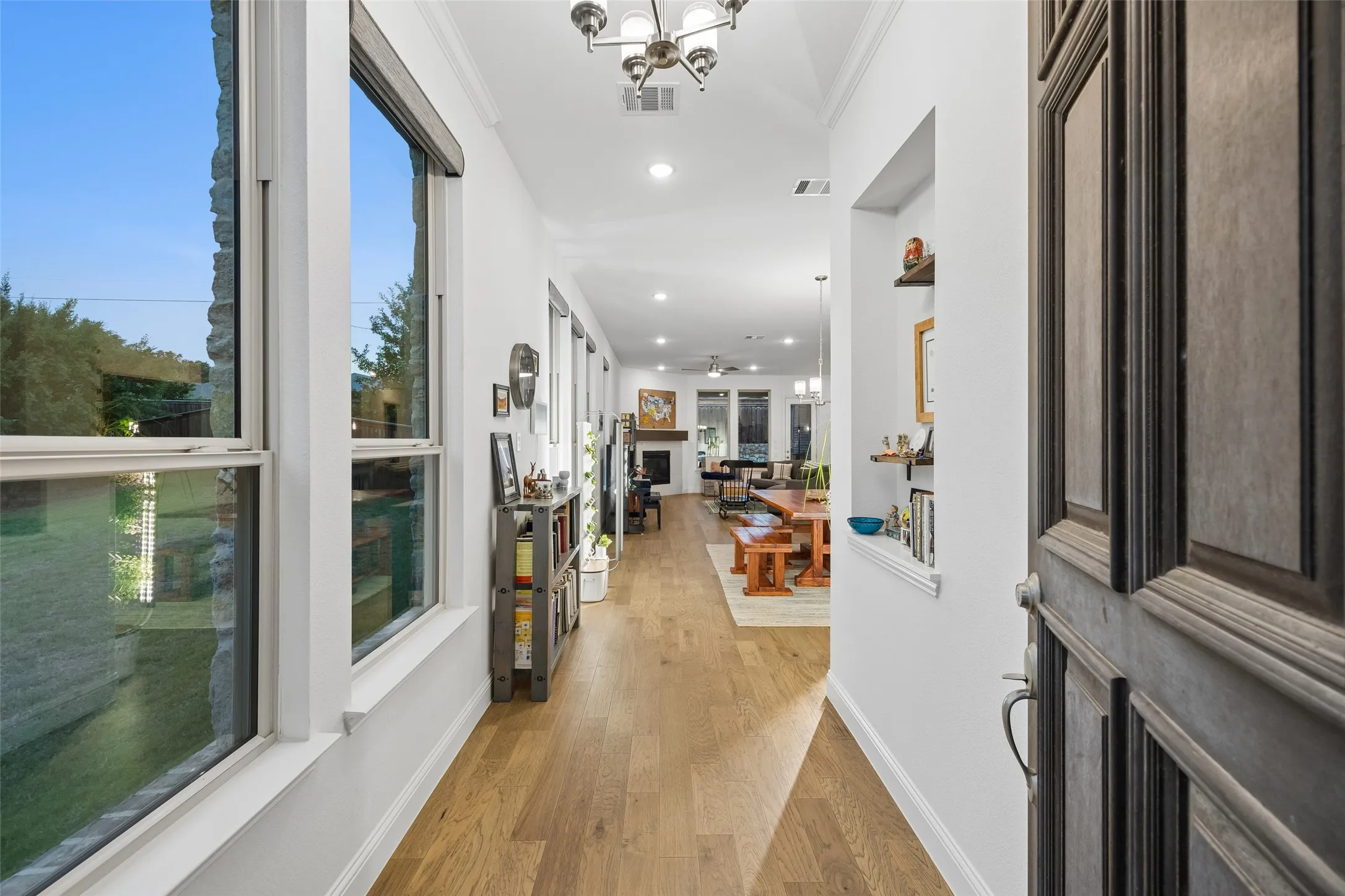 Single Family Residence For Sale in Dallas County , 7507 Coronado Drive, Rowlett, Texas 75088, 2 Bedroom, 3 Bathroom, 2 Garage spaces, 2,000 Sqft, built in 2019, mls#21290891, Real Estate Agent in Rowlett, Homes For Sale in Dallas county, Homes For Sale in Rowlett, Realtor in Rowlett Texas, Real Estate Brokerage Independent Realty Texas, Luminita Cordes Realtor