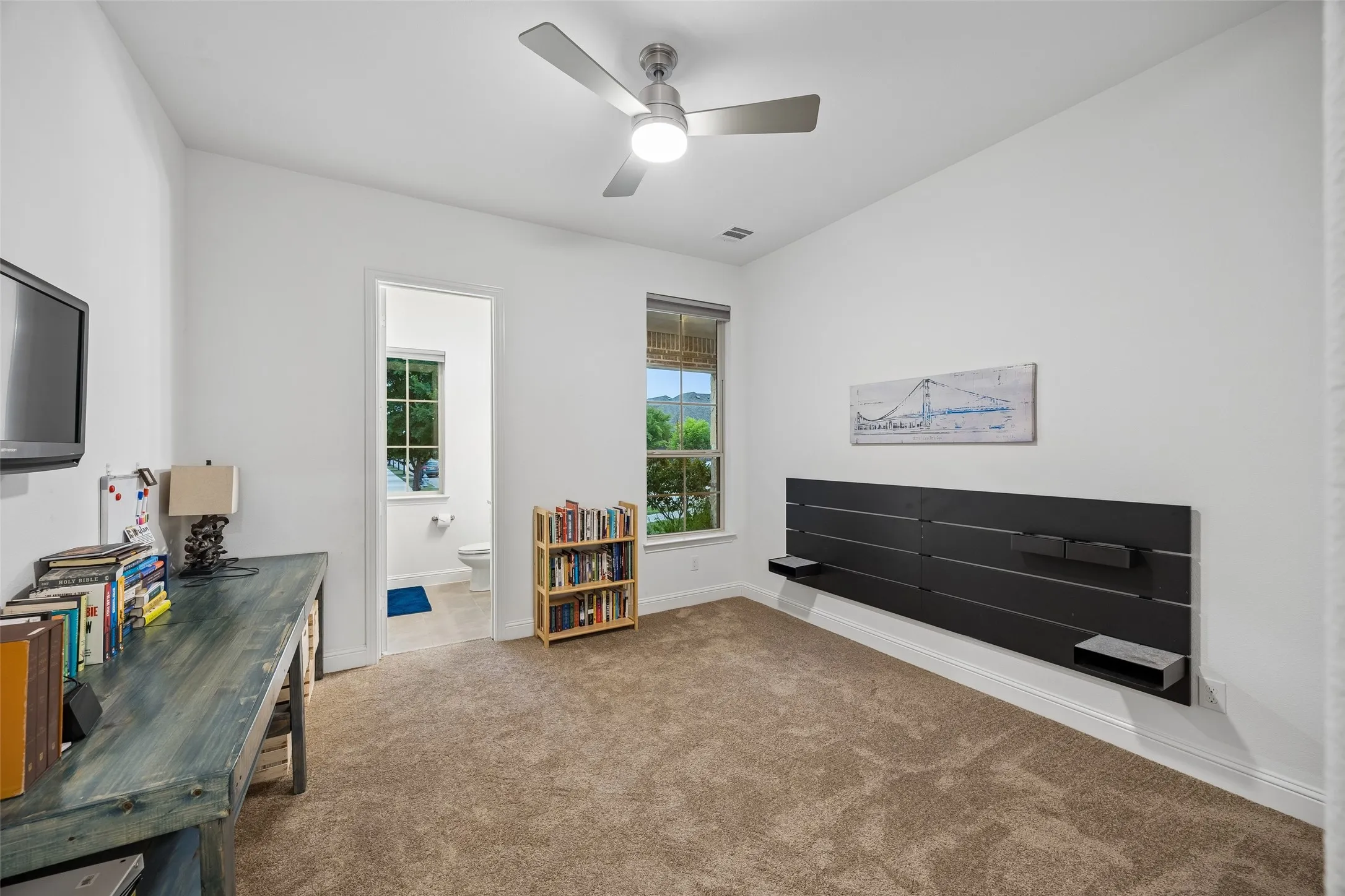 Single Family Residence For Sale in Dallas County , 7507 Coronado Drive, Rowlett, Texas 75088, 2 Bedroom, 3 Bathroom, 2 Garage spaces, 2,000 Sqft, built in 2019, mls#21290891, Real Estate Agent in Rowlett, Homes For Sale in Dallas county, Homes For Sale in Rowlett, Realtor in Rowlett Texas, Real Estate Brokerage Independent Realty Texas, Luminita Cordes Realtor