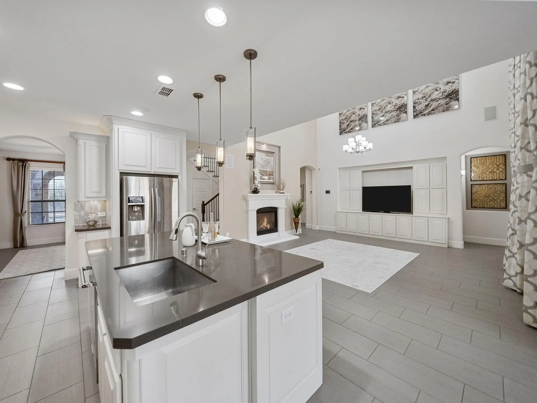 Single Family Residence For Rent in Denton County , 2805 Walnut Creek Lane, The Colony, Texas 75056, 5 Bedroom, 5 Bathroom, 2 Garage spaces, 4,656 Sqft, built in 2015, mls#21292020, Real Estate Agent in The Colony, Homes For Rent in Denton county, Homes For Rent in The Colony, Realtor in The Colony Texas, Real Estate Brokerage Independent Realty Texas, Luminita Cordes Realtor