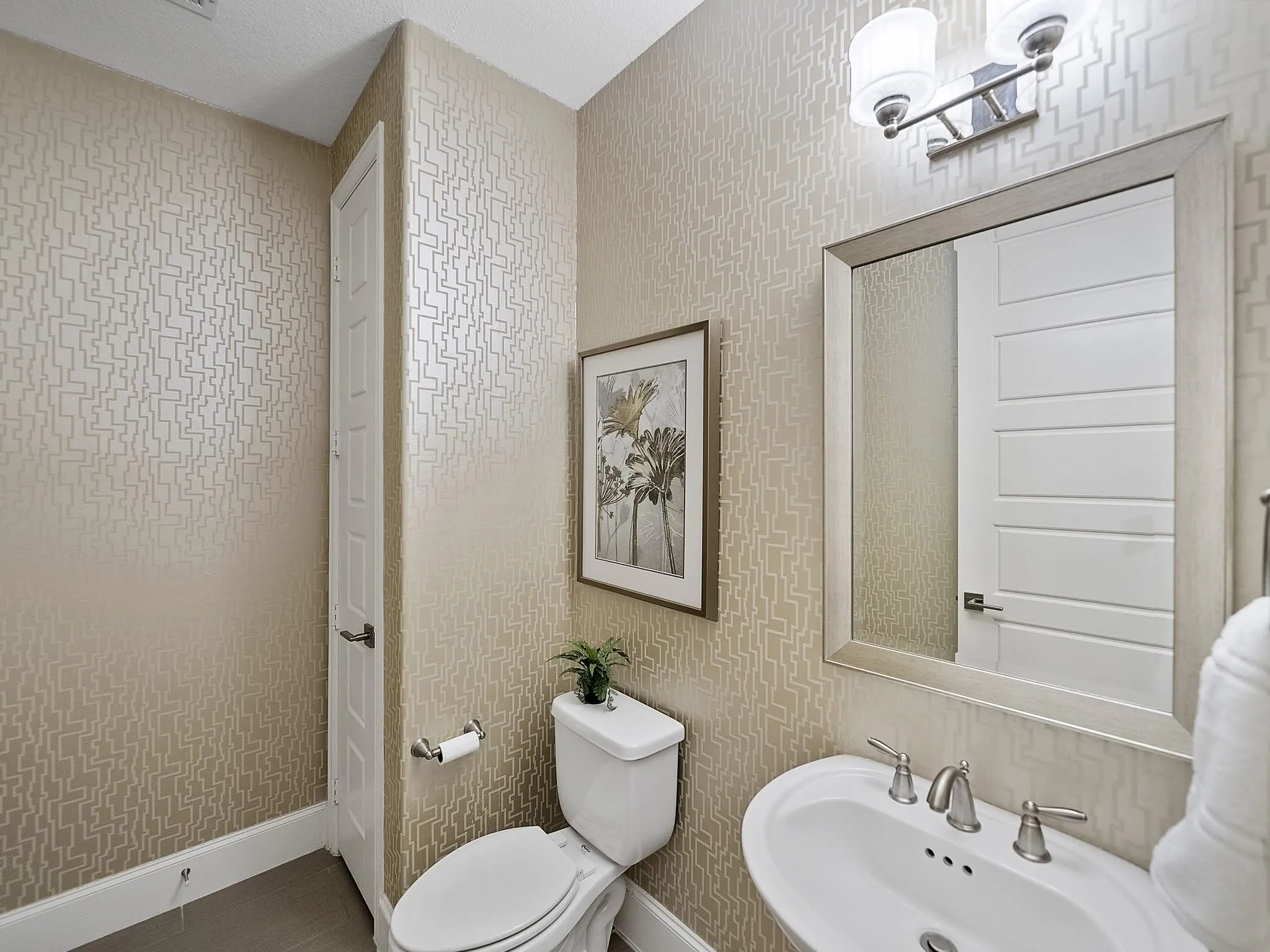 Single Family Residence For Rent in Denton County , 2805 Walnut Creek Lane, The Colony, Texas 75056, 5 Bedroom, 5 Bathroom, 2 Garage spaces, 4,656 Sqft, built in 2015, mls#21292020, Real Estate Agent in The Colony, Homes For Rent in Denton county, Homes For Rent in The Colony, Realtor in The Colony Texas, Real Estate Brokerage Independent Realty Texas, Luminita Cordes Realtor