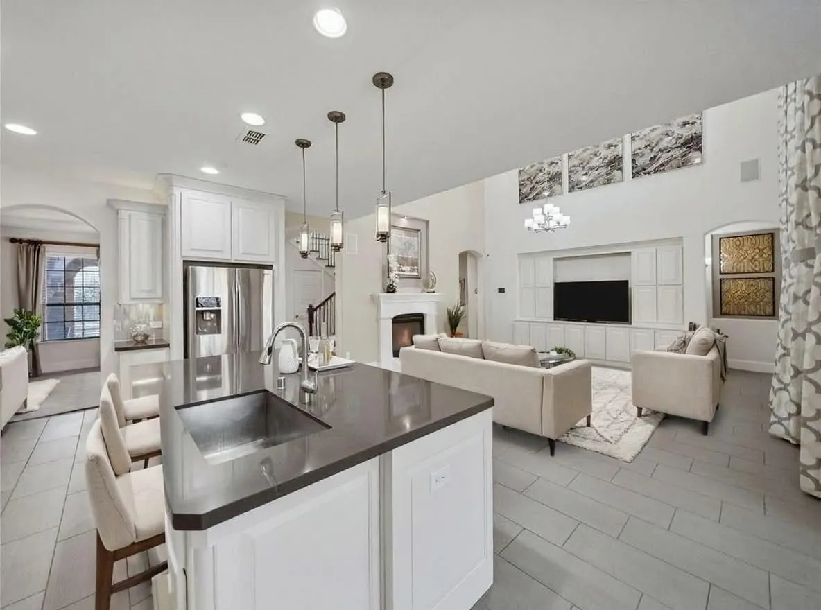 Single Family Residence For Rent in Denton County , 2805 Walnut Creek Lane, The Colony, Texas 75056, 5 Bedroom, 5 Bathroom, 2 Garage spaces, 4,656 Sqft, built in 2015, mls#21292020, Real Estate Agent in The Colony, Homes For Rent in Denton county, Homes For Rent in The Colony, Realtor in The Colony Texas, Real Estate Brokerage Independent Realty Texas, Luminita Cordes Realtor