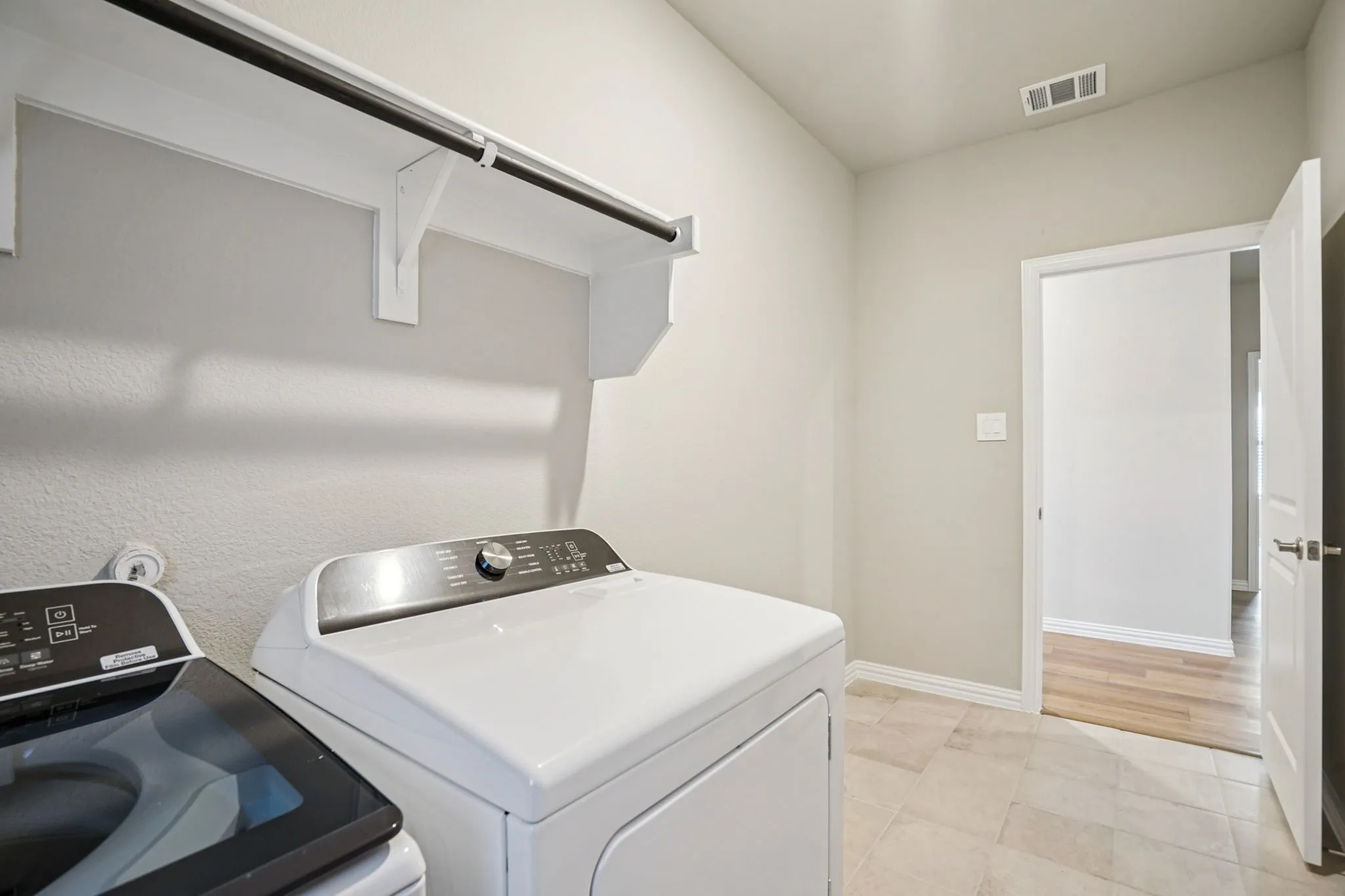 Photo is not of the actual home, but is an inspirational photo of builder’s model home and may depict options, furnishings, and/or decorator features that are not included.