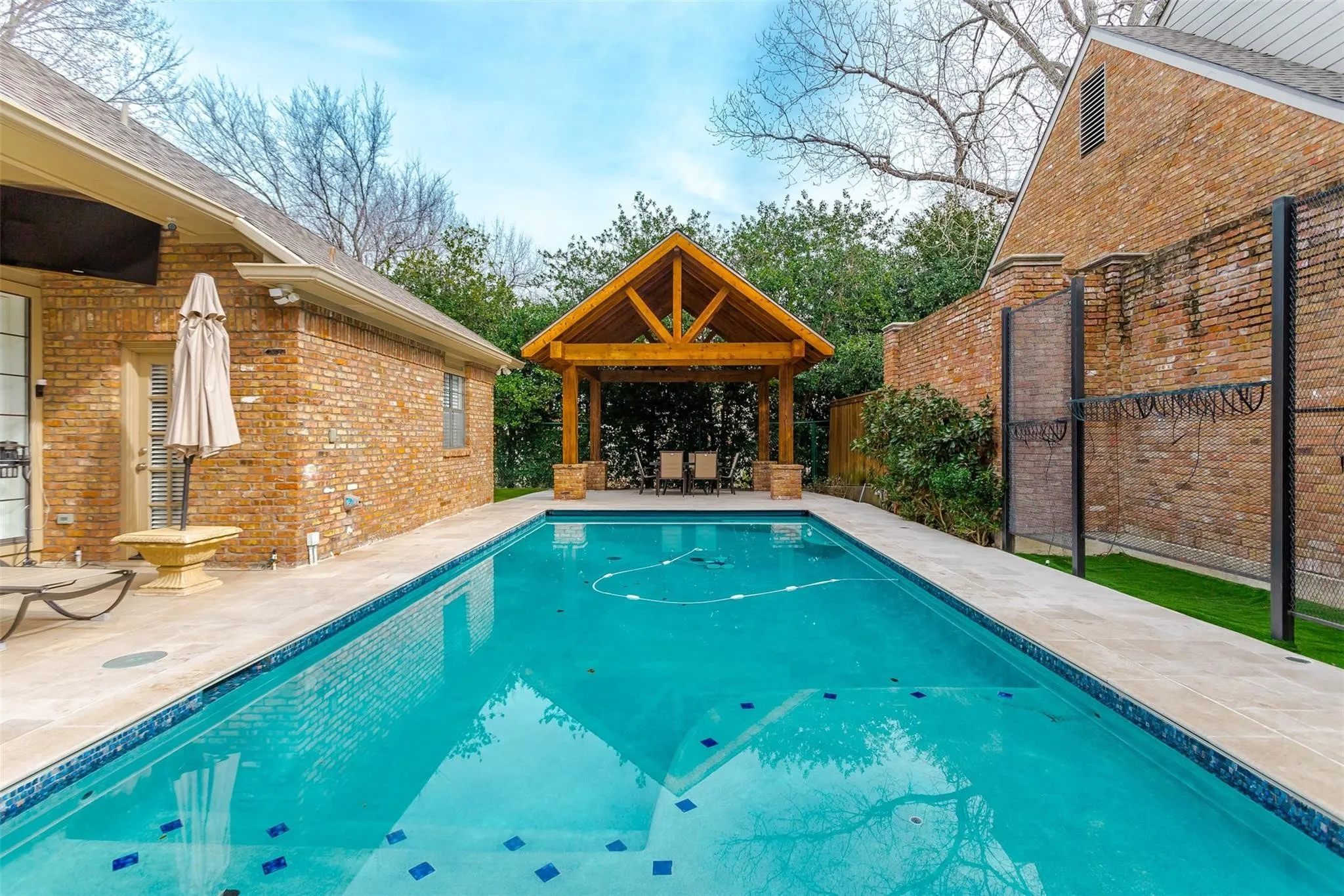 Single Family Residence For Rent in Dallas County , 11712 Forest Court, Dallas, Texas 75230, 4 Bedrooms, 5 Bathrooms, 2 Garage spaces, 3,788 Sqft, built in 1982, Price $15,000, mls#21292038, Real Estate Agent in Dallas, Homes For Rent in Dallas county, Homes For Rent in Dallas, Realtor in Dallas Texas, Real Estate Brokerage Independent Realty Texas, Luminita Cordes Realtor