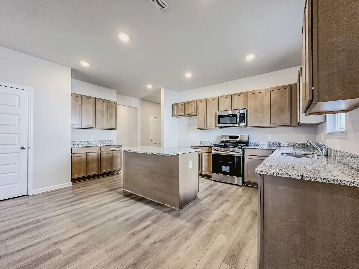 Single Family Residence For Sale in Tarrant County , 4340 Brayfield Road, Fort Worth, Texas 76036, 4 Bedroom, 2 Bathroom, 2 Garage spaces, 1,754 Sqft, built in 2026, mls#21292024, Real Estate Agent in Fort Worth, Homes For Sale in Tarrant county, Homes For Sale in Fort Worth, Realtor in Fort Worth Texas, Real Estate Brokerage Independent Realty Texas, Luminita Cordes Realtor