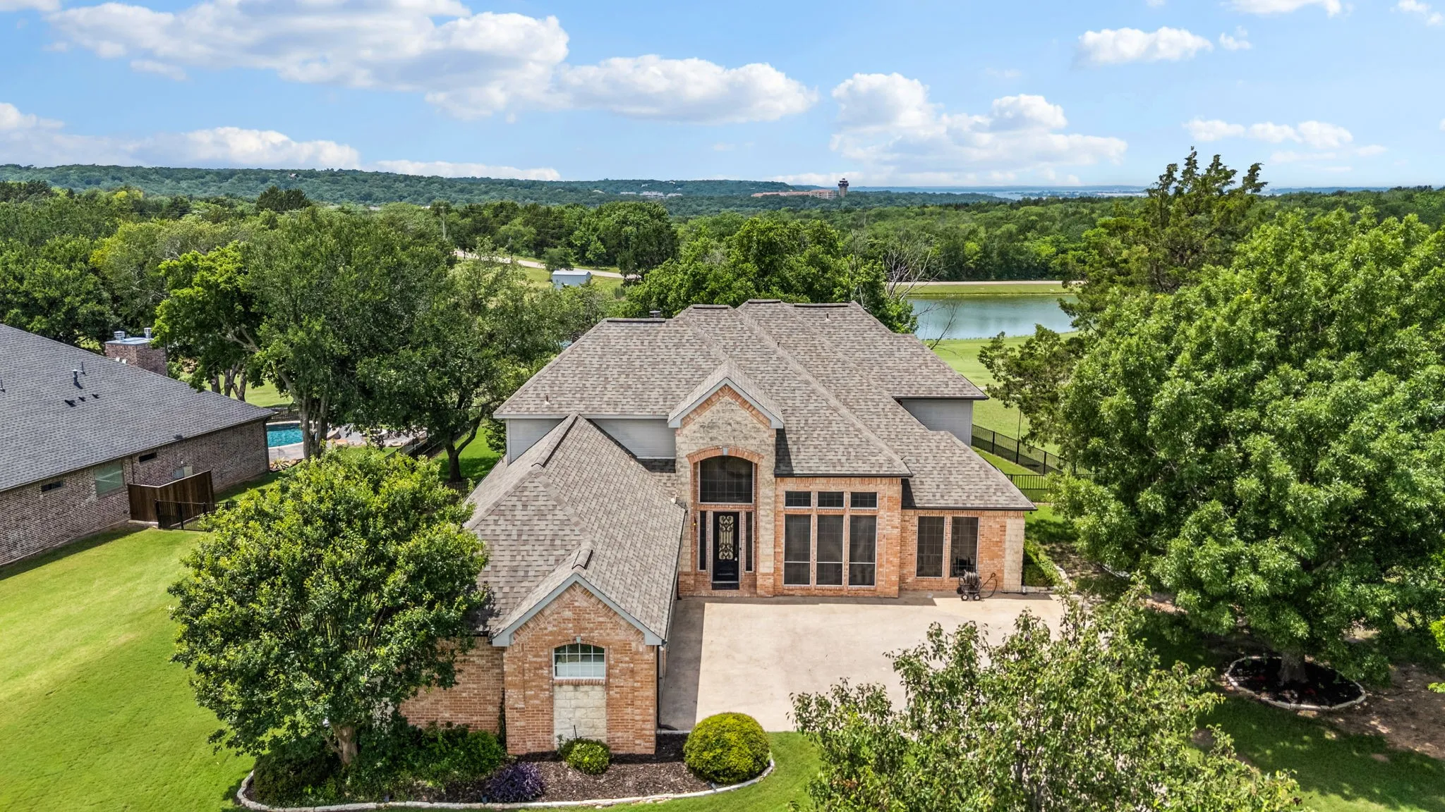 Single Family Residence For Sale in Grayson County , 125 Palmer Lane, Pottsboro, Texas 75076, 4 Bedroom, 4 Bathroom, 3 Garage spaces, 3,311 Sqft, built in 1997, mls#21282027, Real Estate Agent in Pottsboro, Homes For Sale in Grayson county, Homes For Sale in Pottsboro, Realtor in Pottsboro Texas, Real Estate Brokerage Independent Realty Texas, Luminita Cordes Realtor