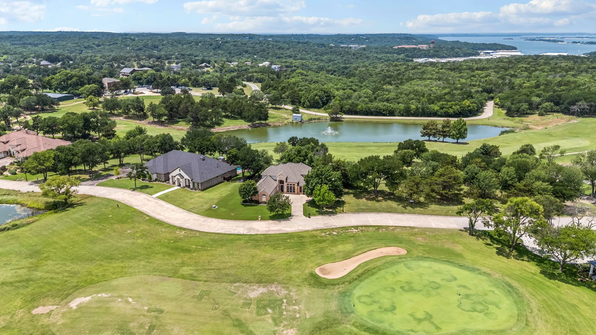 Single Family Residence For Sale in Grayson County , 125 Palmer Lane, Pottsboro, Texas 75076, 4 Bedroom, 4 Bathroom, 3 Garage spaces, 3,311 Sqft, built in 1997, mls#21282027, Real Estate Agent in Pottsboro, Homes For Sale in Grayson county, Homes For Sale in Pottsboro, Realtor in Pottsboro Texas, Real Estate Brokerage Independent Realty Texas, Luminita Cordes Realtor