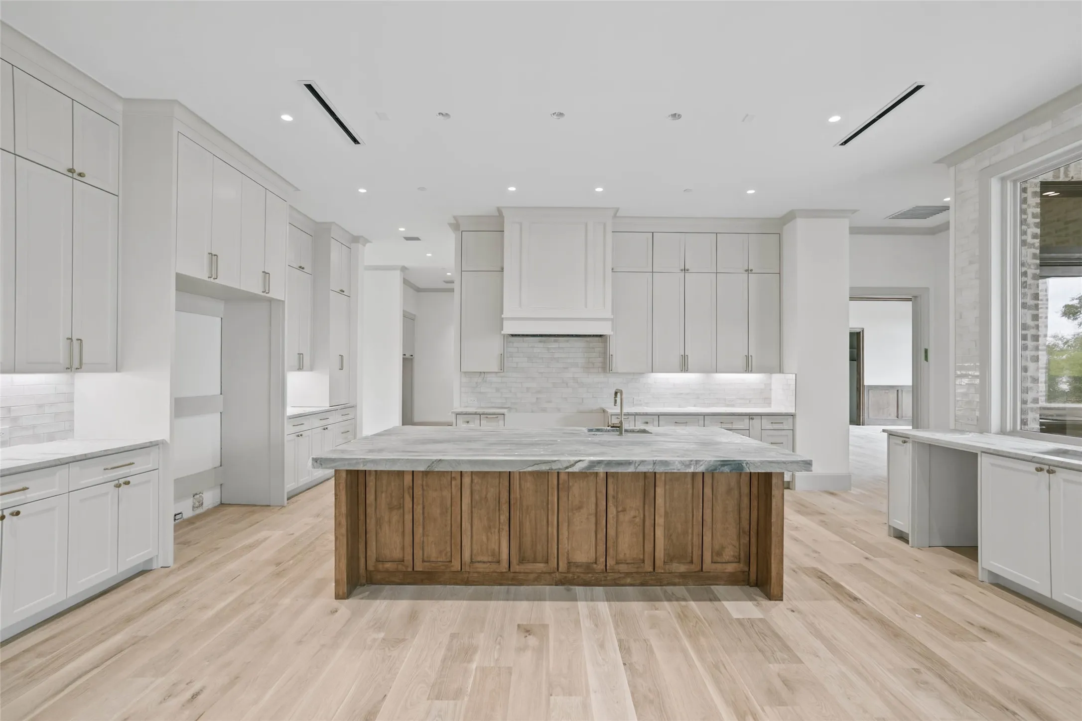 Single Family Residence For Sale in Collin County , 801 Walden Pond Way, Fairview, Texas 75069, 5 Bedroom, 7 Bathroom, 4 Garage spaces, 8,091 Sqft, built in 2026, mls#21273393, Real Estate Agent in Fairview, Homes For Sale in Collin county, Homes For Sale in Fairview, Realtor in Fairview Texas, Real Estate Brokerage Independent Realty Texas, Luminita Cordes Realtor
