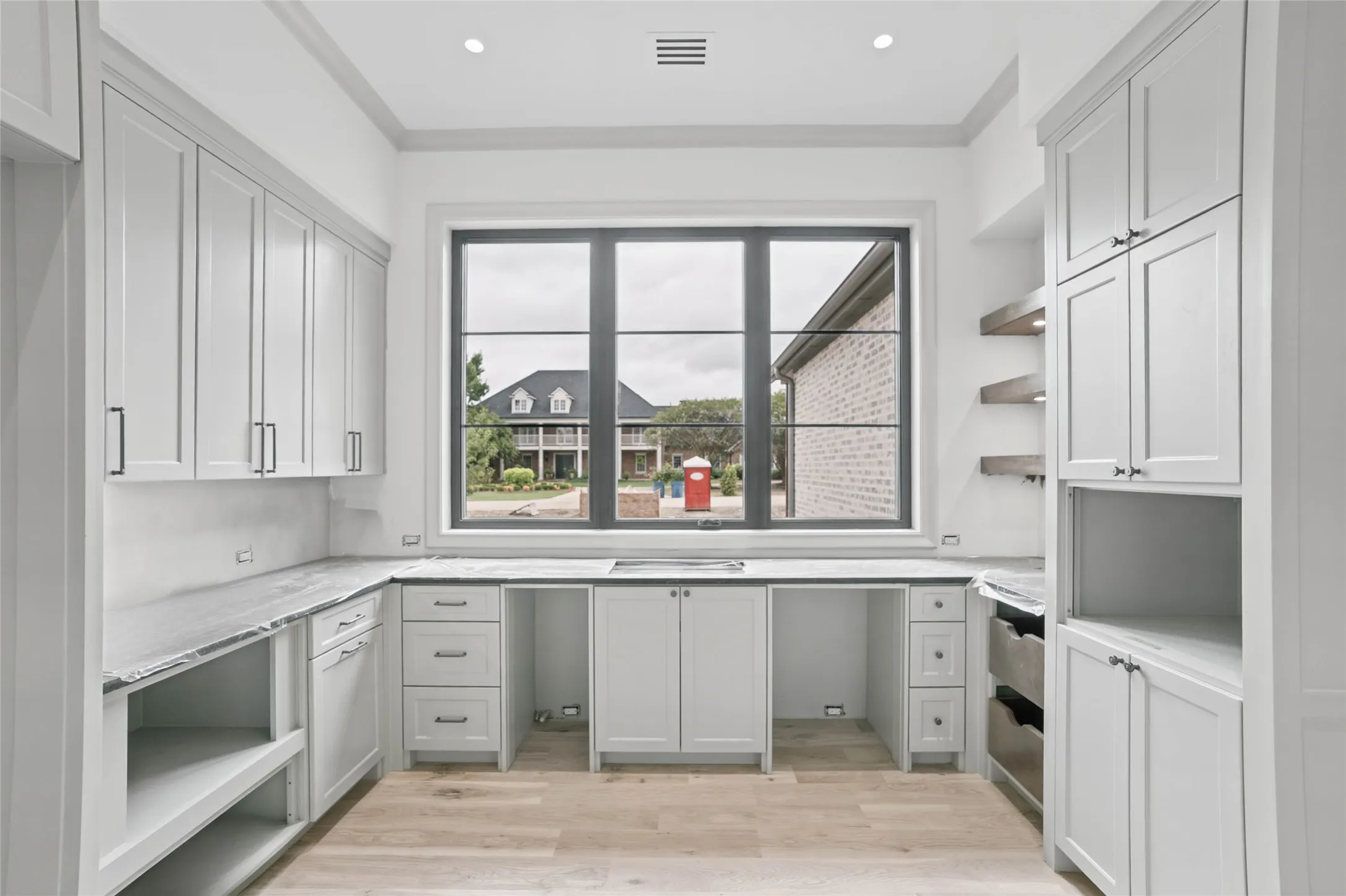 Single Family Residence For Sale in Collin County , 801 Walden Pond Way, Fairview, Texas 75069, 5 Bedroom, 7 Bathroom, 4 Garage spaces, 8,091 Sqft, built in 2026, mls#21273393, Real Estate Agent in Fairview, Homes For Sale in Collin county, Homes For Sale in Fairview, Realtor in Fairview Texas, Real Estate Brokerage Independent Realty Texas, Luminita Cordes Realtor