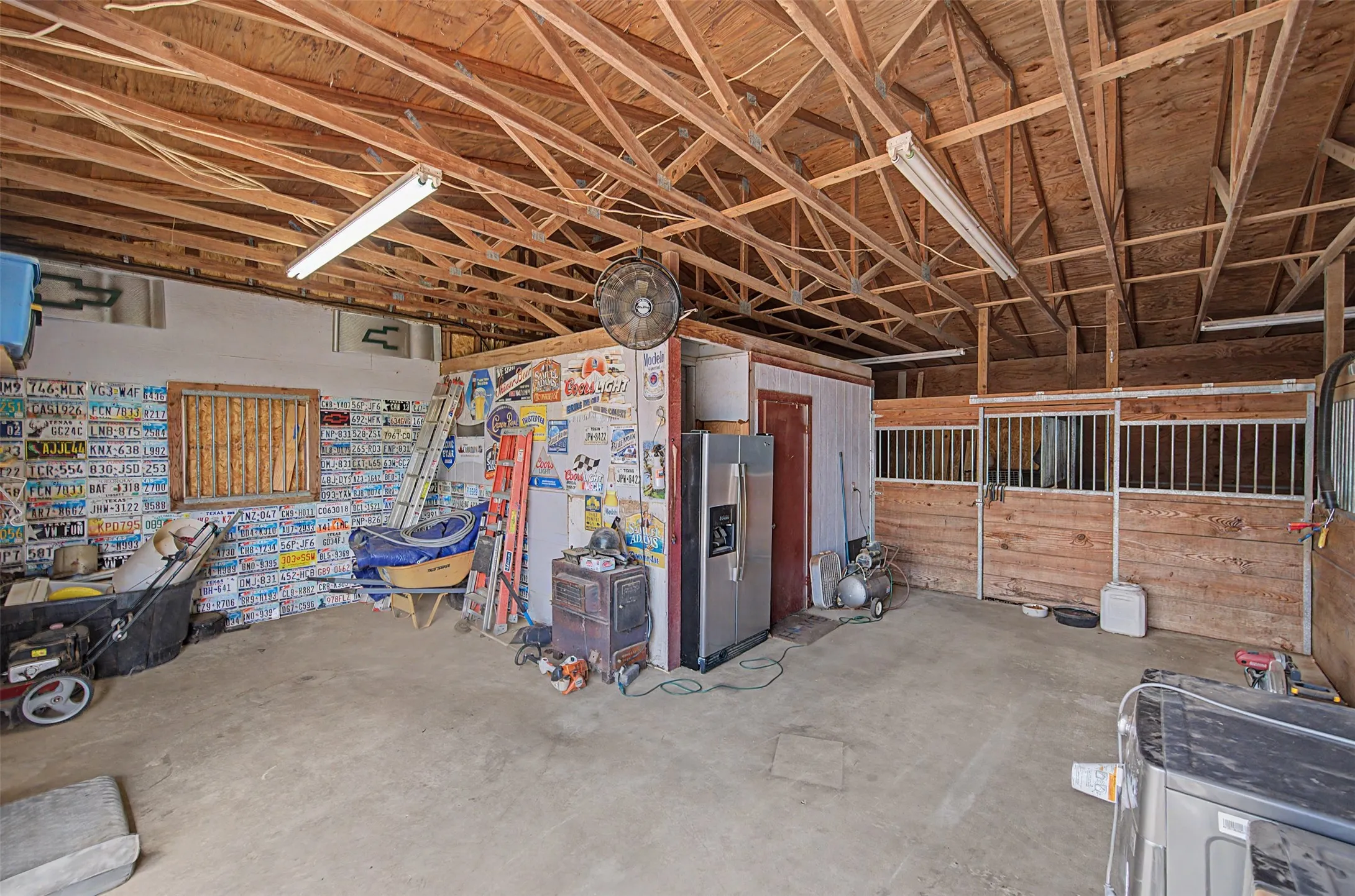 Improved Land For Sale in Johnson County , 3718 County Road 801, Cleburne, Texas 76031, 0, 0, Garage spaces, 0 Sqft, built in 0, Price $650,000, mls#21292042, Real Estate Agent in Cleburne, Homes For Sale in Johnson county, Homes For Sale in Cleburne, Realtor in Cleburne Texas, Real Estate Brokerage Independent Realty Texas, Luminita Cordes Realtor
