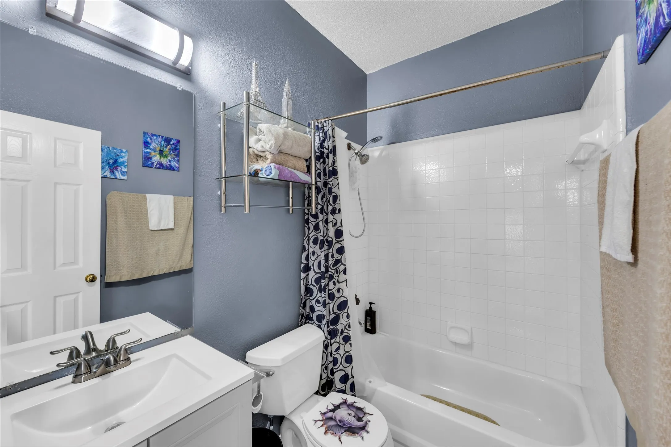 Guest bath