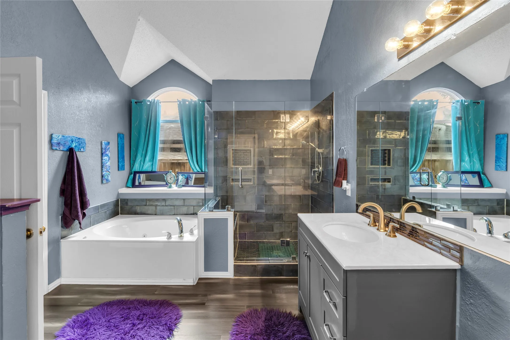 Single Family Residence For Sale in Dallas County , 1623 Ariel Drive, Mesquite, Texas 75181, 3 Bedroom, 2 Bathroom, 2 Garage spaces, 1,936 Sqft, built in 1994, mls#21289151, Real Estate Agent in Mesquite, Homes For Sale in Dallas county, Homes For Sale in Mesquite, Realtor in Mesquite Texas, Real Estate Brokerage Independent Realty Texas, Luminita Cordes Realtor