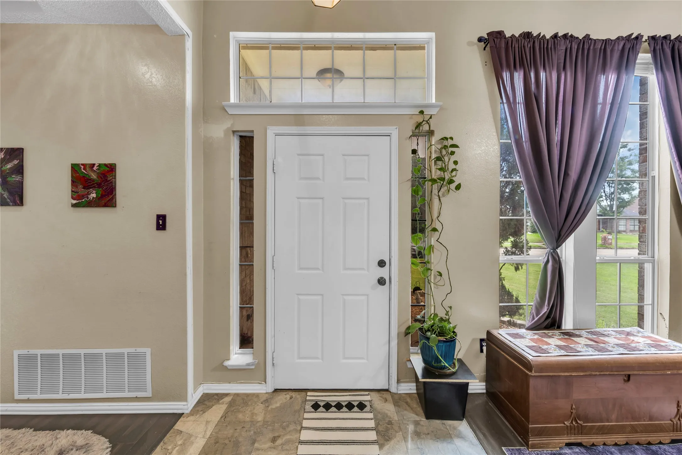 Single Family Residence For Sale in Dallas County , 1623 Ariel Drive, Mesquite, Texas 75181, 3 Bedroom, 2 Bathroom, 2 Garage spaces, 1,936 Sqft, built in 1994, mls#21289151, Real Estate Agent in Mesquite, Homes For Sale in Dallas county, Homes For Sale in Mesquite, Realtor in Mesquite Texas, Real Estate Brokerage Independent Realty Texas, Luminita Cordes Realtor