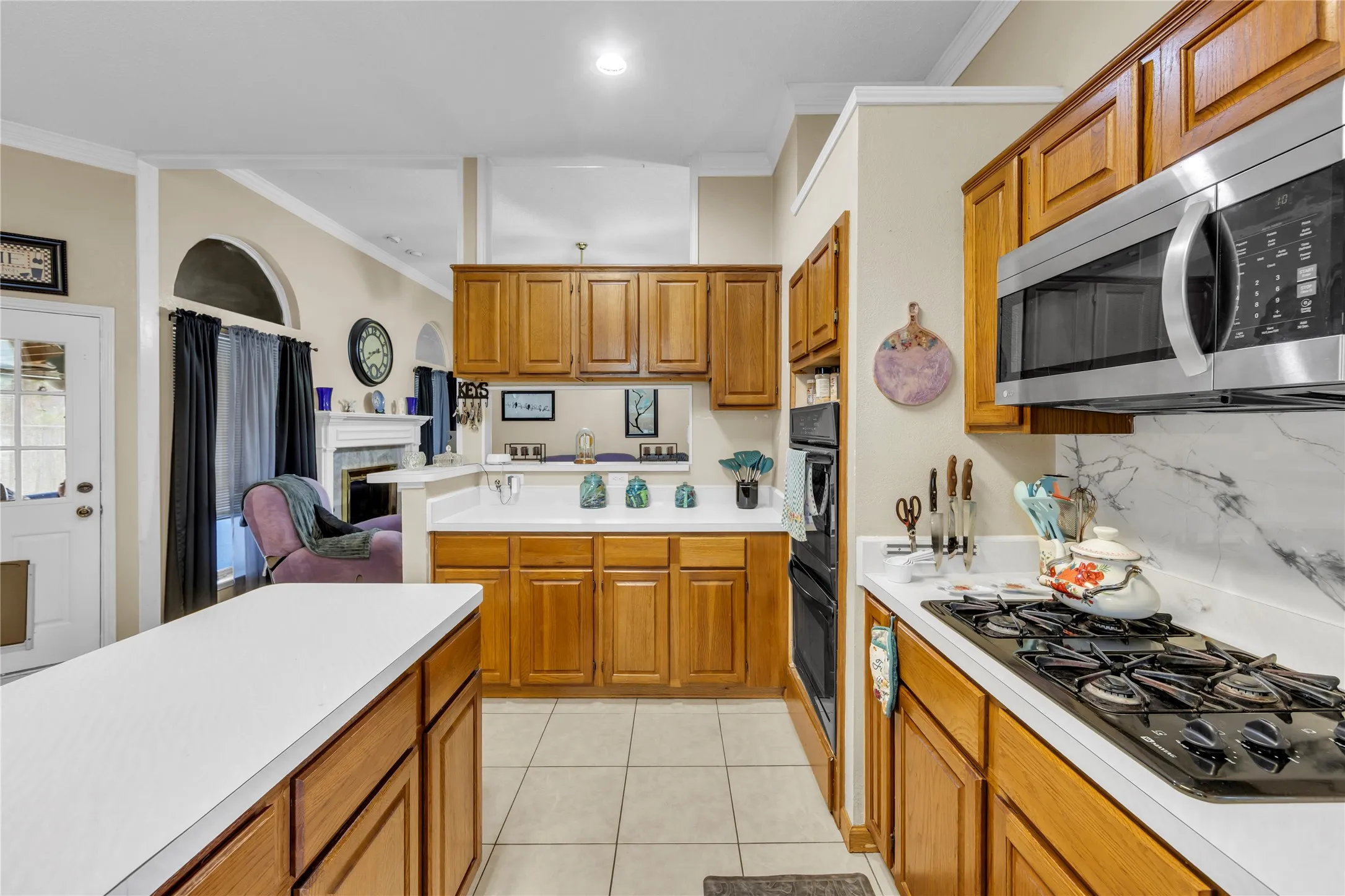 Single Family Residence For Sale in Dallas County , 1623 Ariel Drive, Mesquite, Texas 75181, 3 Bedroom, 2 Bathroom, 2 Garage spaces, 1,936 Sqft, built in 1994, mls#21289151, Real Estate Agent in Mesquite, Homes For Sale in Dallas county, Homes For Sale in Mesquite, Realtor in Mesquite Texas, Real Estate Brokerage Independent Realty Texas, Luminita Cordes Realtor