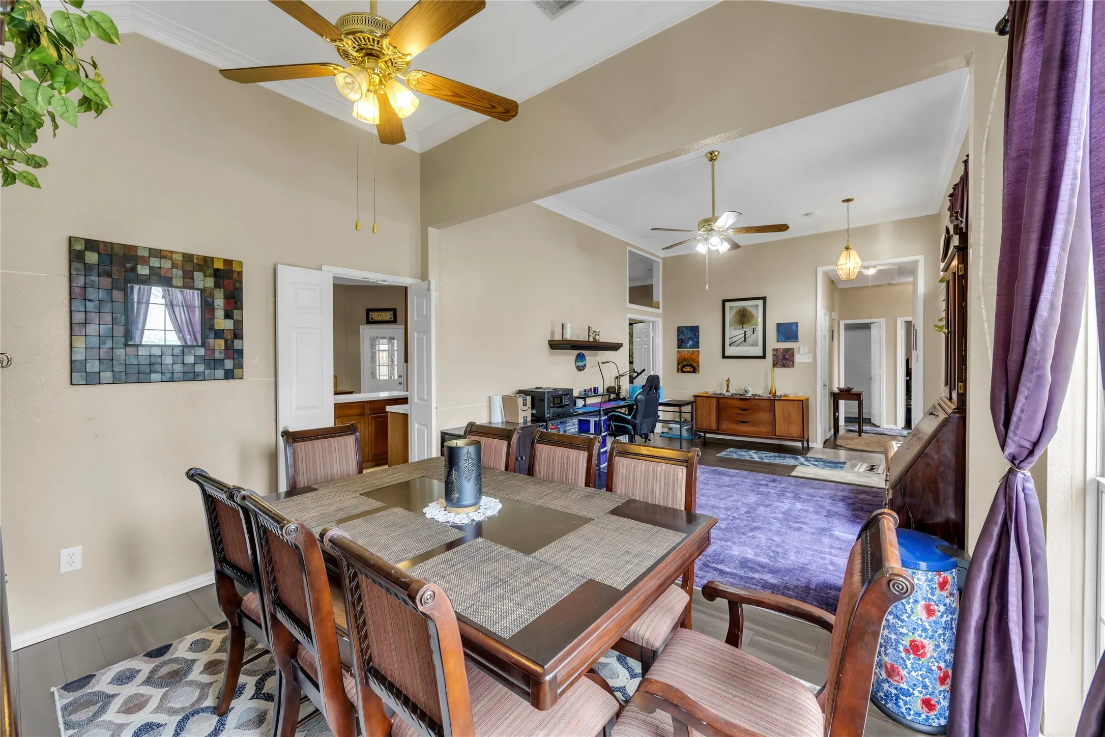Single Family Residence For Sale in Dallas County , 1623 Ariel Drive, Mesquite, Texas 75181, 3 Bedroom, 2 Bathroom, 2 Garage spaces, 1,936 Sqft, built in 1994, mls#21289151, Real Estate Agent in Mesquite, Homes For Sale in Dallas county, Homes For Sale in Mesquite, Realtor in Mesquite Texas, Real Estate Brokerage Independent Realty Texas, Luminita Cordes Realtor