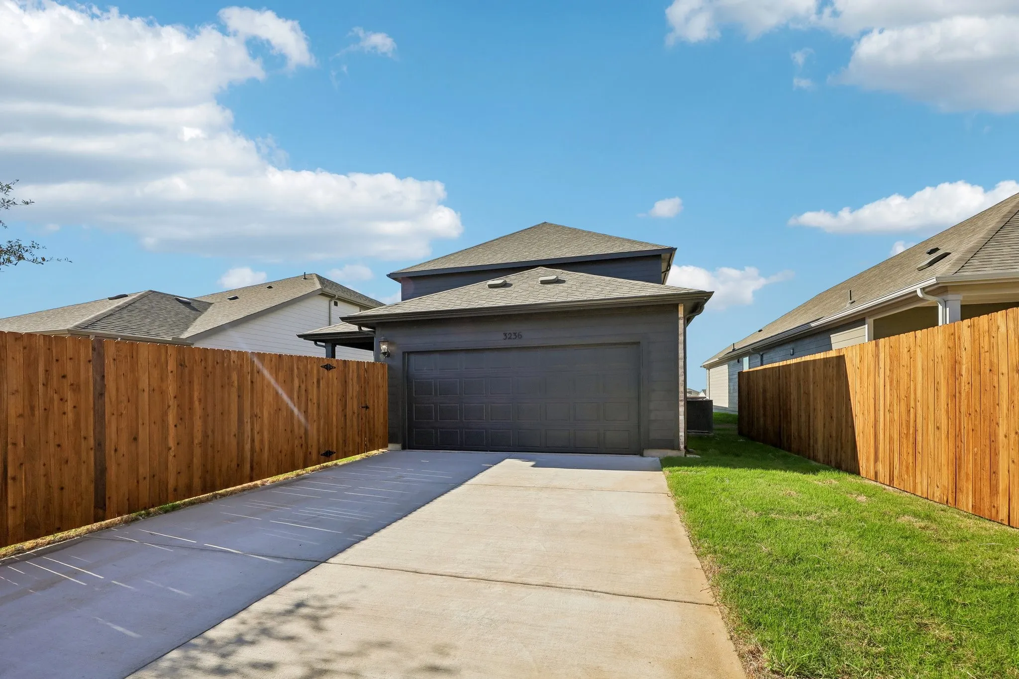 Single Family Residence For Sale in Tarrant County , 3236 Hopewell Lane, Fort Worth, Texas 76179, 4 Bedroom, 3 Bathroom, 2 Garage spaces, 2,356 Sqft, built in 2026, mls#21291287, Real Estate Agent in Fort Worth, Homes For Sale in Tarrant county, Homes For Sale in Fort Worth, Realtor in Fort Worth Texas, Real Estate Brokerage Independent Realty Texas, Luminita Cordes Realtor