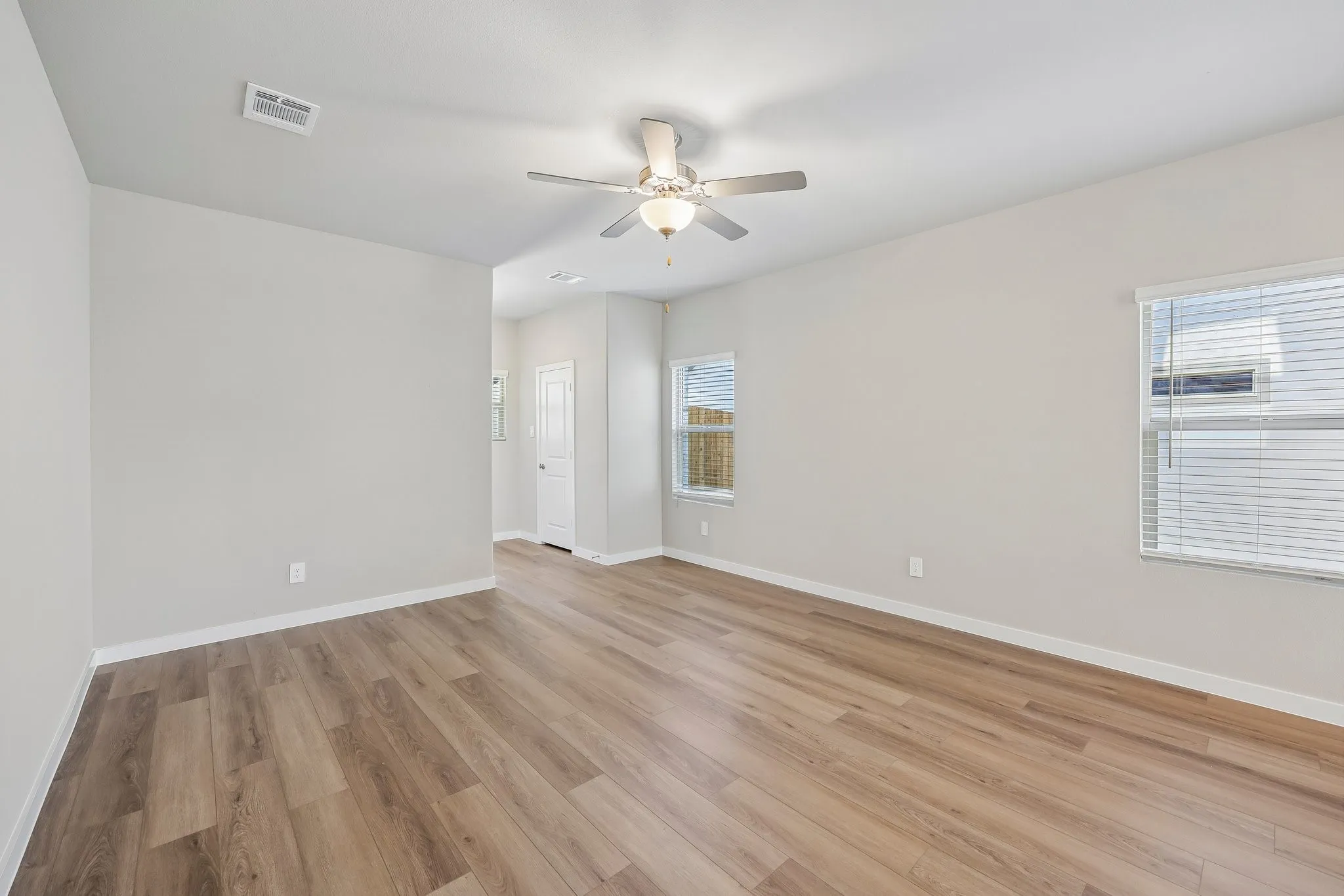 Single Family Residence For Sale in Tarrant County , 3236 Hopewell Lane, Fort Worth, Texas 76179, 4 Bedroom, 3 Bathroom, 2 Garage spaces, 2,356 Sqft, built in 2026, mls#21291287, Real Estate Agent in Fort Worth, Homes For Sale in Tarrant county, Homes For Sale in Fort Worth, Realtor in Fort Worth Texas, Real Estate Brokerage Independent Realty Texas, Luminita Cordes Realtor