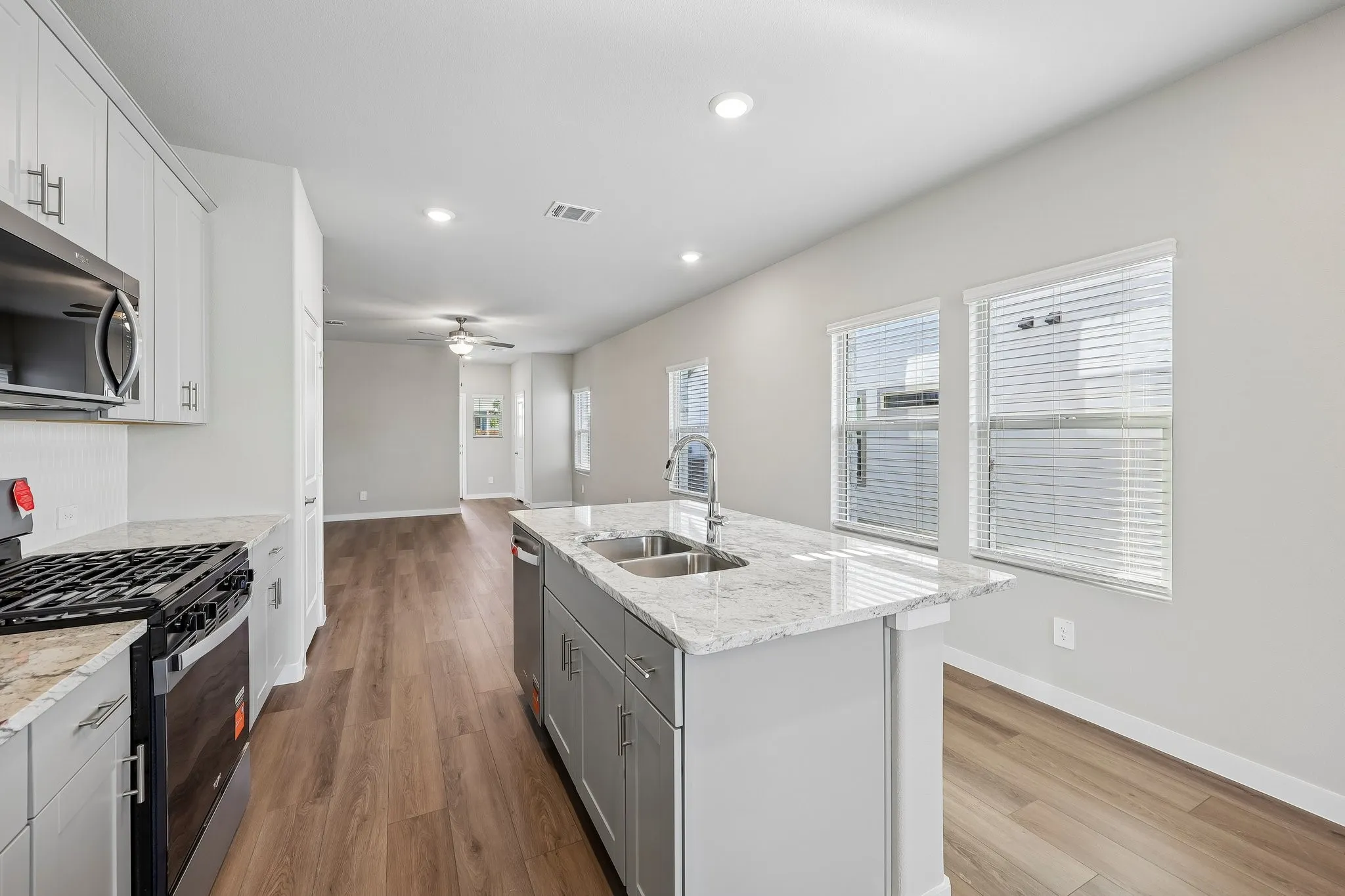 Single Family Residence For Sale in Tarrant County , 3236 Hopewell Lane, Fort Worth, Texas 76179, 4 Bedroom, 3 Bathroom, 2 Garage spaces, 2,356 Sqft, built in 2026, mls#21291287, Real Estate Agent in Fort Worth, Homes For Sale in Tarrant county, Homes For Sale in Fort Worth, Realtor in Fort Worth Texas, Real Estate Brokerage Independent Realty Texas, Luminita Cordes Realtor