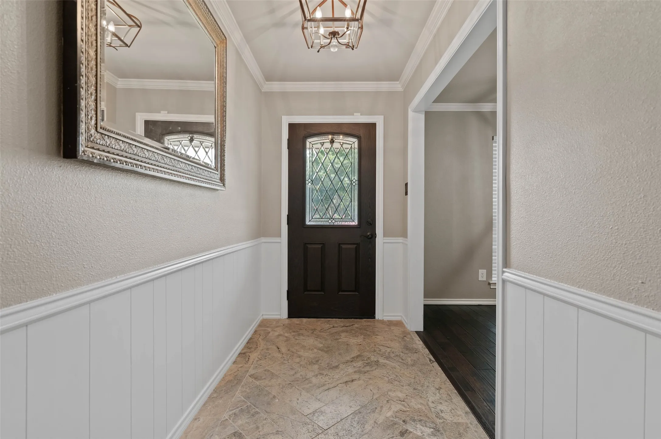 Single Family Residence For Sale in Tarrant County , 2005 Prince John Drive, Grand Prairie, Texas 75050, 3 Bedroom, 2 Bathroom, 2 Garage spaces, 2,003 Sqft, built in 1973, mls#21289086, Real Estate Agent in Grand Prairie, Homes For Sale in Tarrant county, Homes For Sale in Grand Prairie, Realtor in Grand Prairie Texas, Real Estate Brokerage Independent Realty Texas, Luminita Cordes Realtor