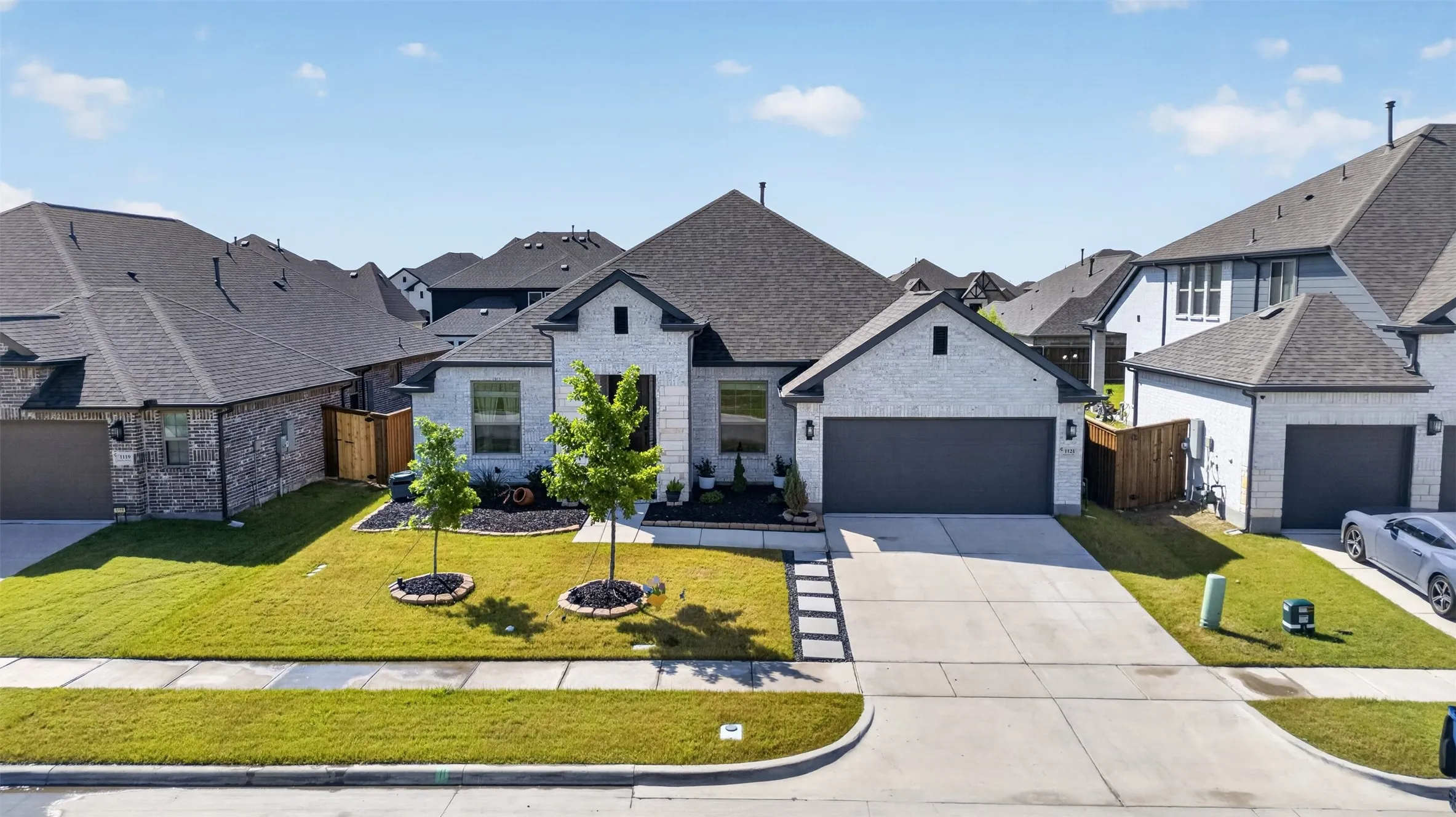 Single Family Residence For Sale in Kaufman County , 1121 Alaska Drive, Forney, Texas 75126, 4 Bedroom, 3 Bathroom, 2 Garage spaces, 2,698 Sqft, built in 2023, mls#21291877, Real Estate Agent in Forney, Homes For Sale in Kaufman county, Homes For Sale in Forney, Realtor in Forney Texas, Real Estate Brokerage Independent Realty Texas, Luminita Cordes Realtor