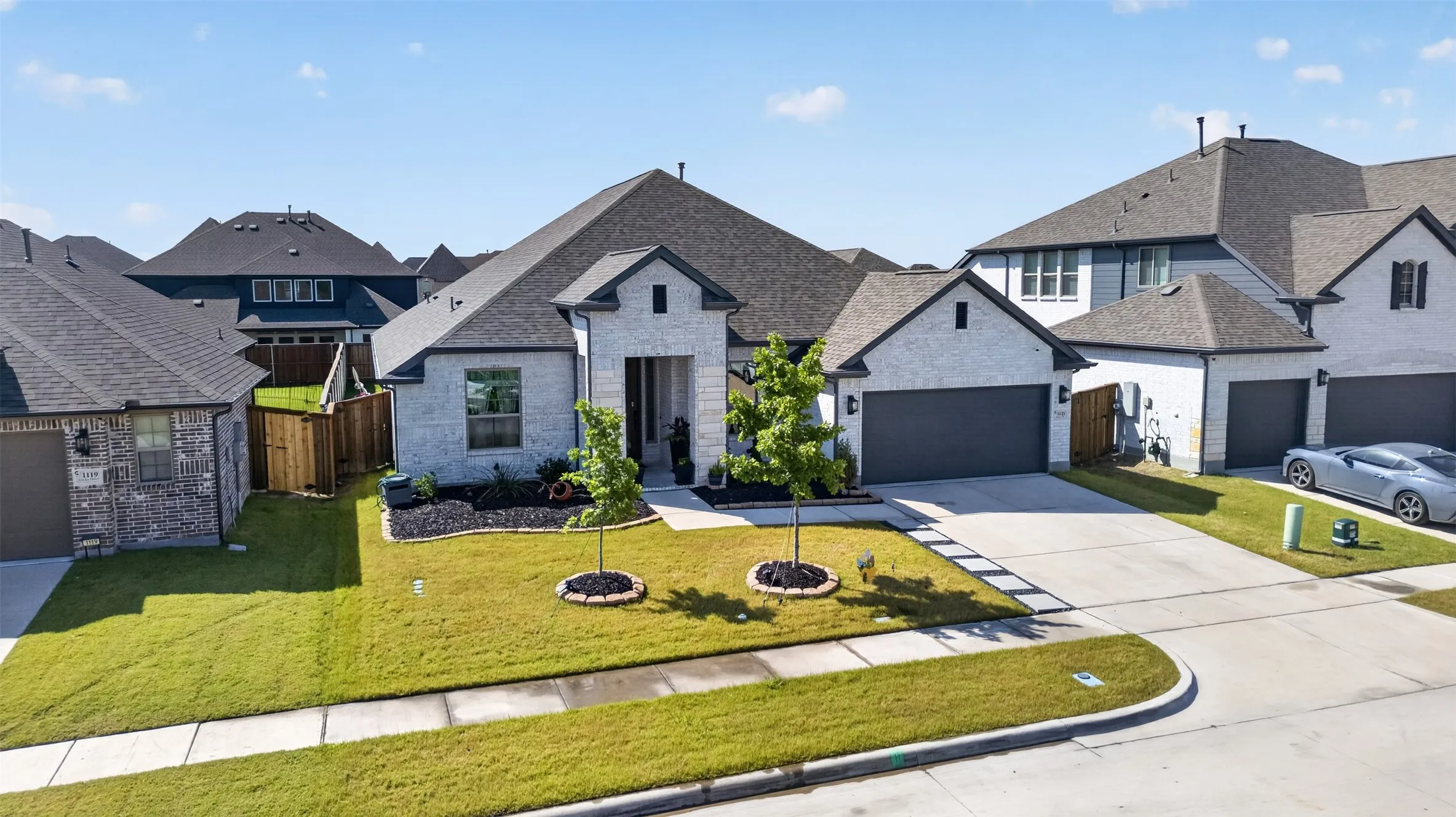 Single Family Residence For Sale in Kaufman County , 1121 Alaska Drive, Forney, Texas 75126, 4 Bedroom, 3 Bathroom, 2 Garage spaces, 2,698 Sqft, built in 2023, mls#21291877, Real Estate Agent in Forney, Homes For Sale in Kaufman county, Homes For Sale in Forney, Realtor in Forney Texas, Real Estate Brokerage Independent Realty Texas, Luminita Cordes Realtor