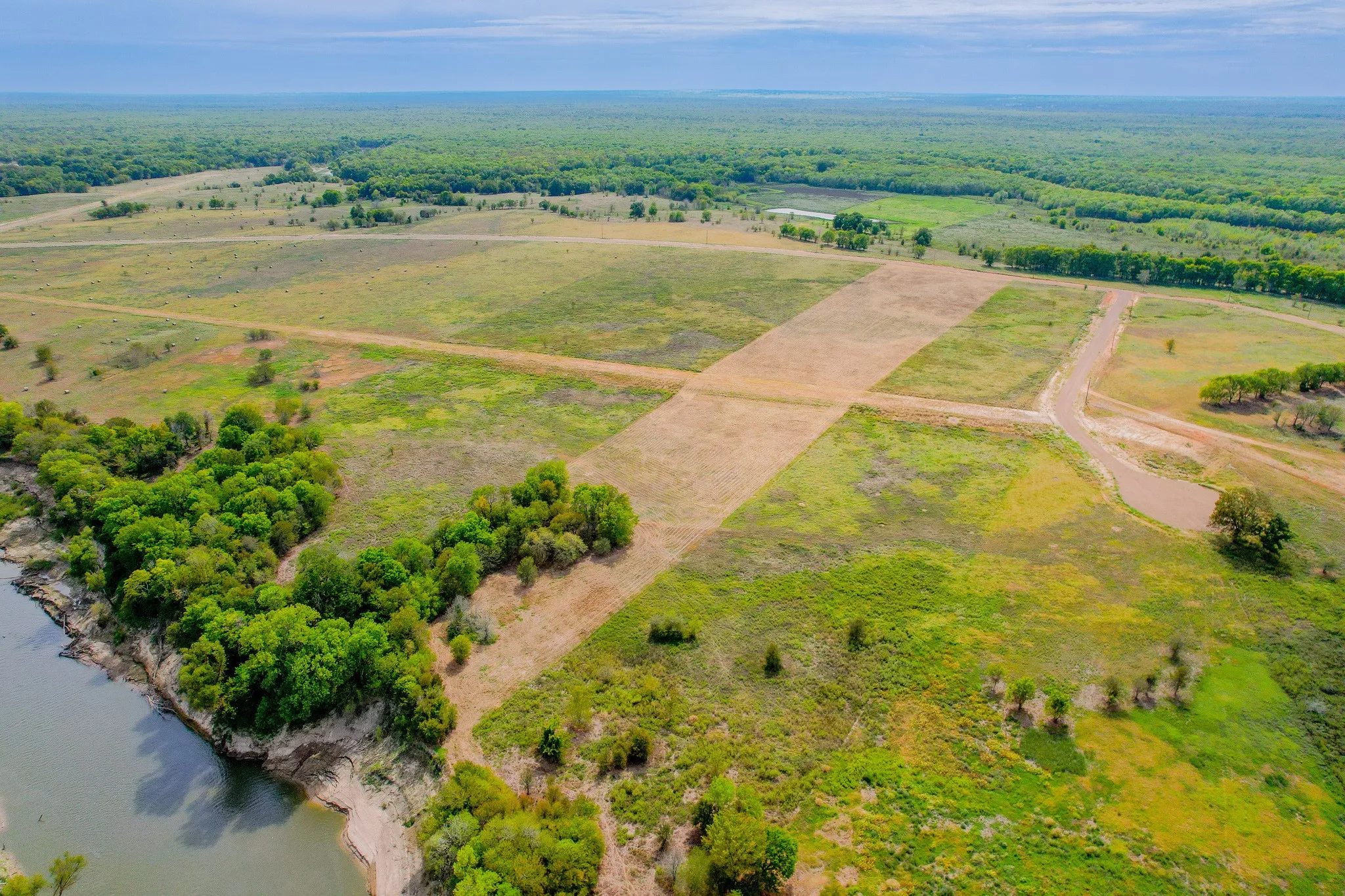 Country land near Highway 287 offers convenient access without sacrificing peace.