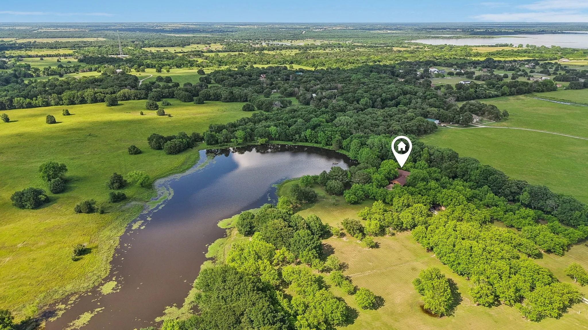 Farm For Sale in Kaufman County , 5154 Fogleman Road, Kemp, Texas 75143, 3 Bedrooms, 3 Bathrooms, 2 Garage spaces, 2,996 Sqft, built in 1981, Price $1,573,000, mls#21287330, Real Estate Agent in Kemp, Homes For Sale in Kaufman county, Homes For Sale in Kemp, Realtor in Kemp Texas, Real Estate Brokerage Independent Realty Texas, Luminita Cordes Realtor