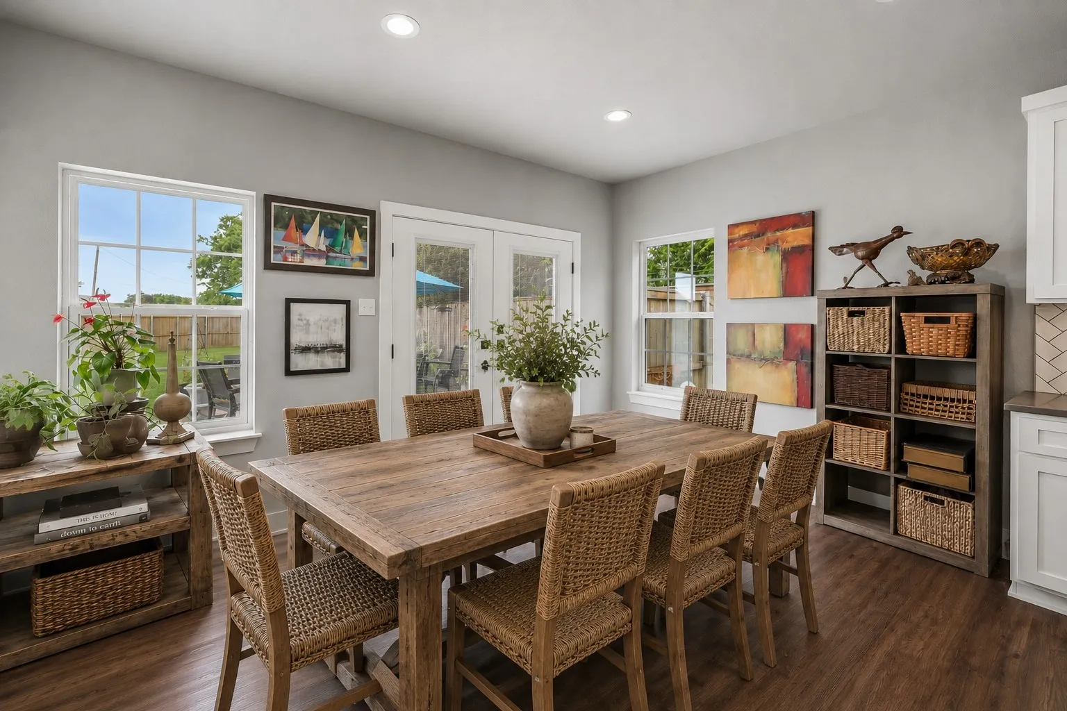 Single Family Residence For Sale in Kaufman County , 116 E Bexar Street, Mabank, Texas 75147, 3 Bedroom, 2 Bathroom, 2 Garage spaces, 1,721 Sqft, built in 2021, mls#21291817, Real Estate Agent in Mabank, Homes For Sale in Kaufman county, Homes For Sale in Mabank, Realtor in Mabank Texas, Real Estate Brokerage Independent Realty Texas, Luminita Cordes Realtor