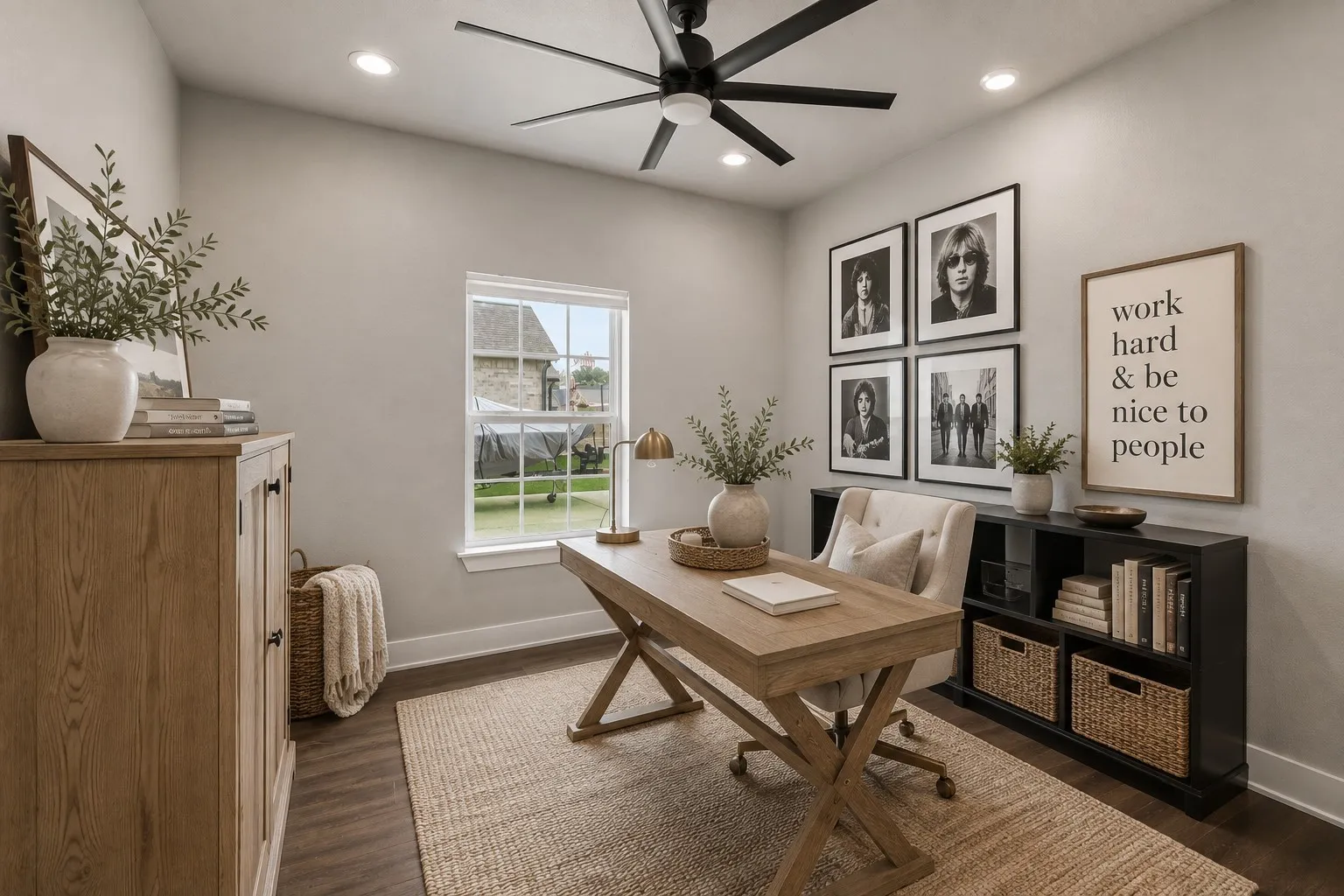 Single Family Residence For Sale in Kaufman County , 116 E Bexar Street, Mabank, Texas 75147, 3 Bedroom, 2 Bathroom, 2 Garage spaces, 1,721 Sqft, built in 2021, mls#21291817, Real Estate Agent in Mabank, Homes For Sale in Kaufman county, Homes For Sale in Mabank, Realtor in Mabank Texas, Real Estate Brokerage Independent Realty Texas, Luminita Cordes Realtor