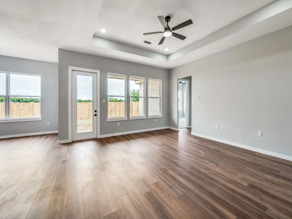 Single Family Residence For Sale in Comanche County , 856 Buck Board Drive, De Leon, Texas 76444, 3 Bedroom, 2 Bathroom, 2 Garage spaces, 1,667 Sqft, built in 2025, mls#21292114, Real Estate Agent in De Leon, Homes For Sale in Comanche county, Homes For Sale in De Leon, Realtor in De Leon Texas, Real Estate Brokerage Independent Realty Texas, Luminita Cordes Realtor